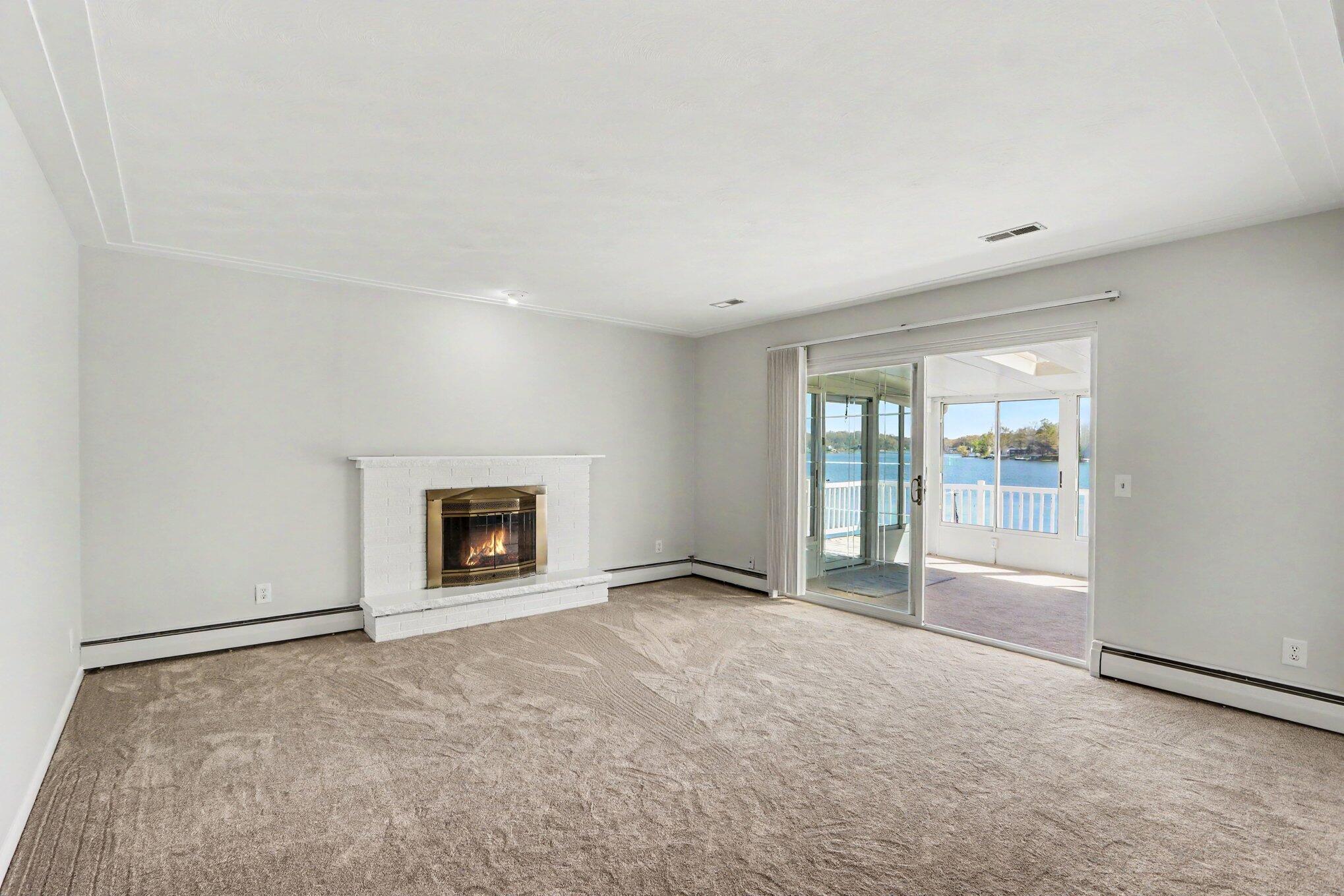 468 Crooked Lake Drive W Kalamazoo MI 49009