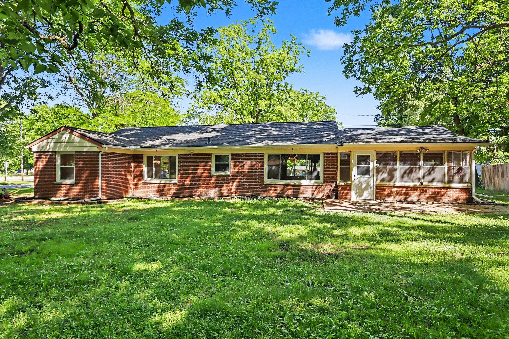 2716 Gull Road Kalamazoo MI 49048