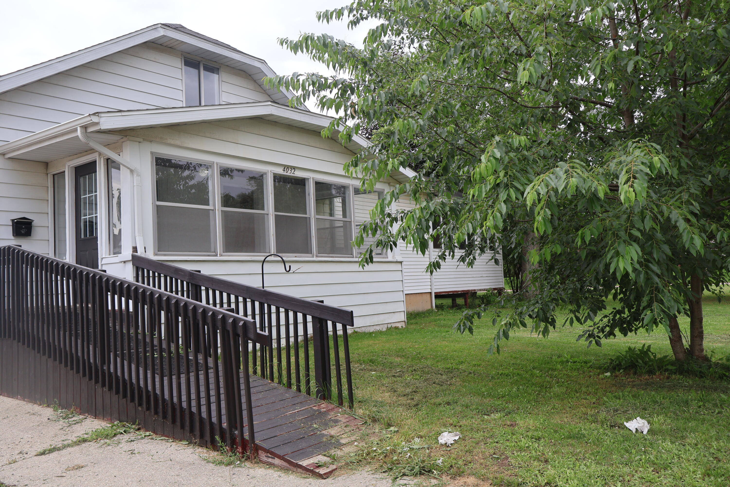 4032 Richmond Street NW Grand Rapids MI 49534