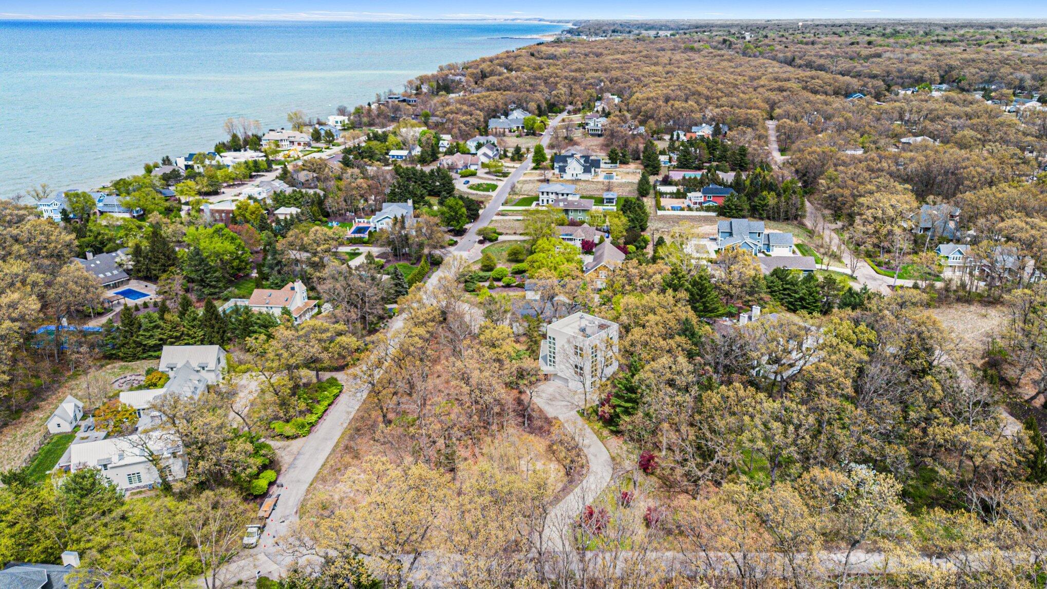 51212 Deer Park Drive New Buffalo MI 49117