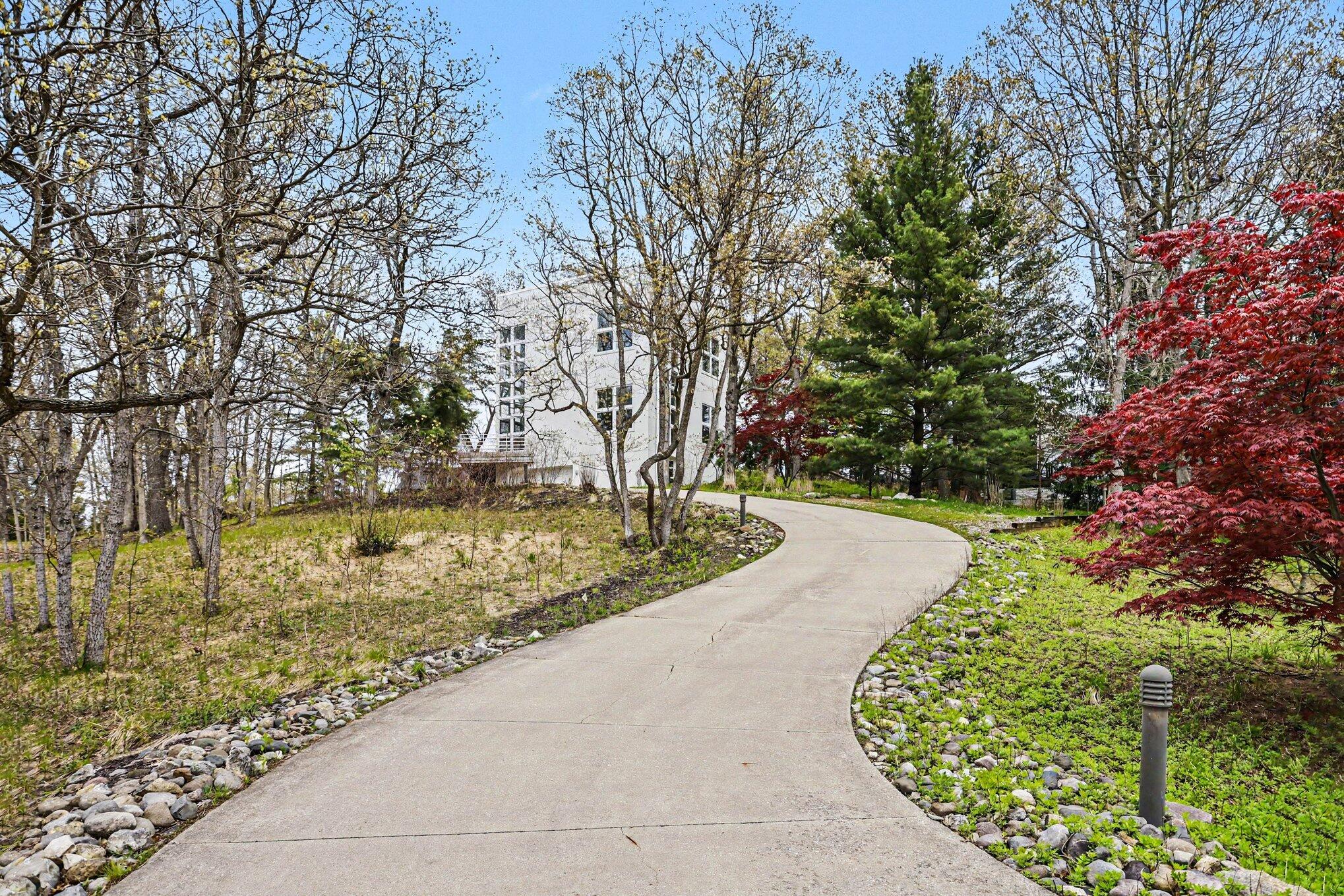 51212 Deer Park Drive New Buffalo MI 49117