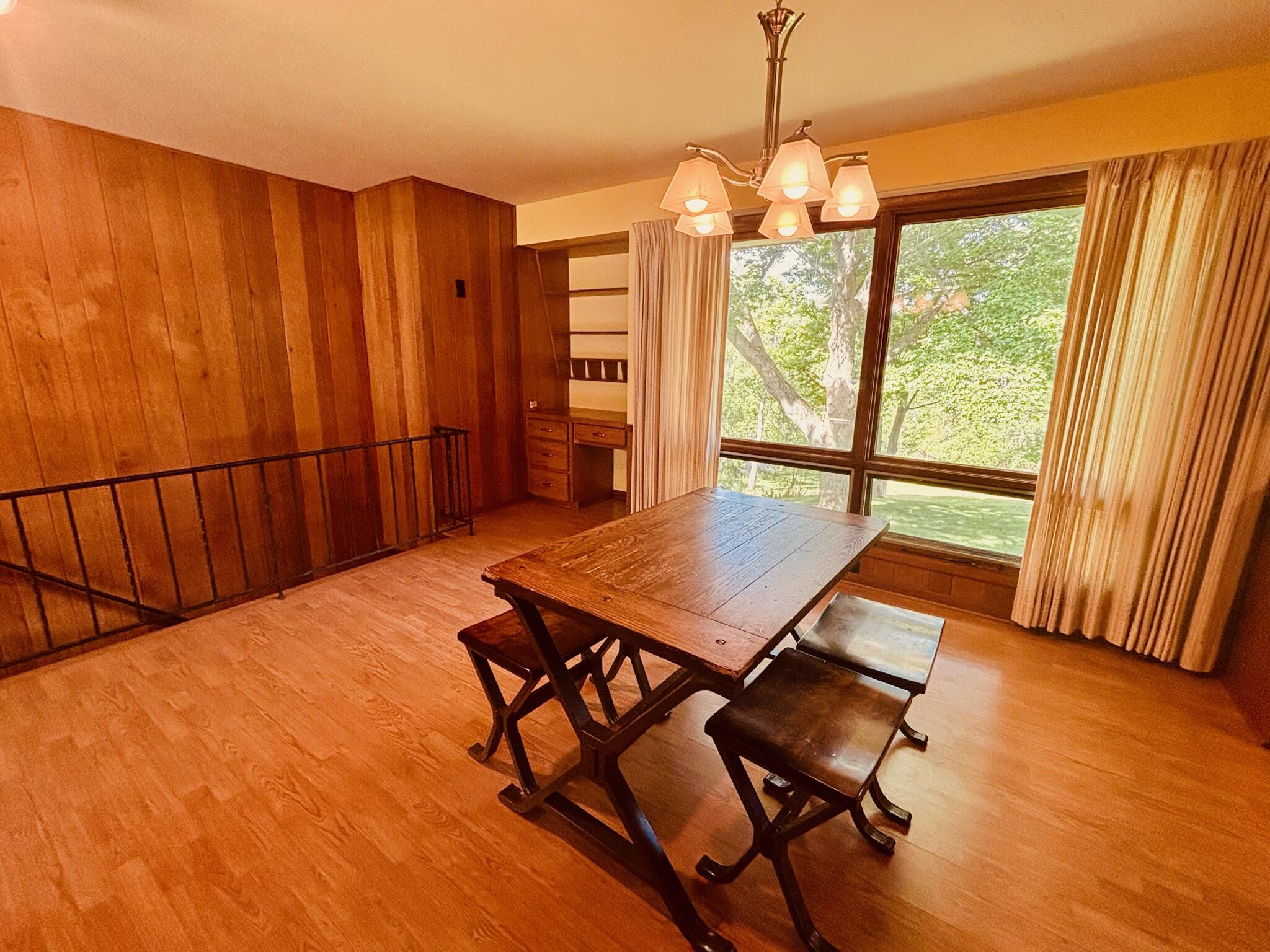 1909 Perkins Avenue NE Grand Rapids MI 49505