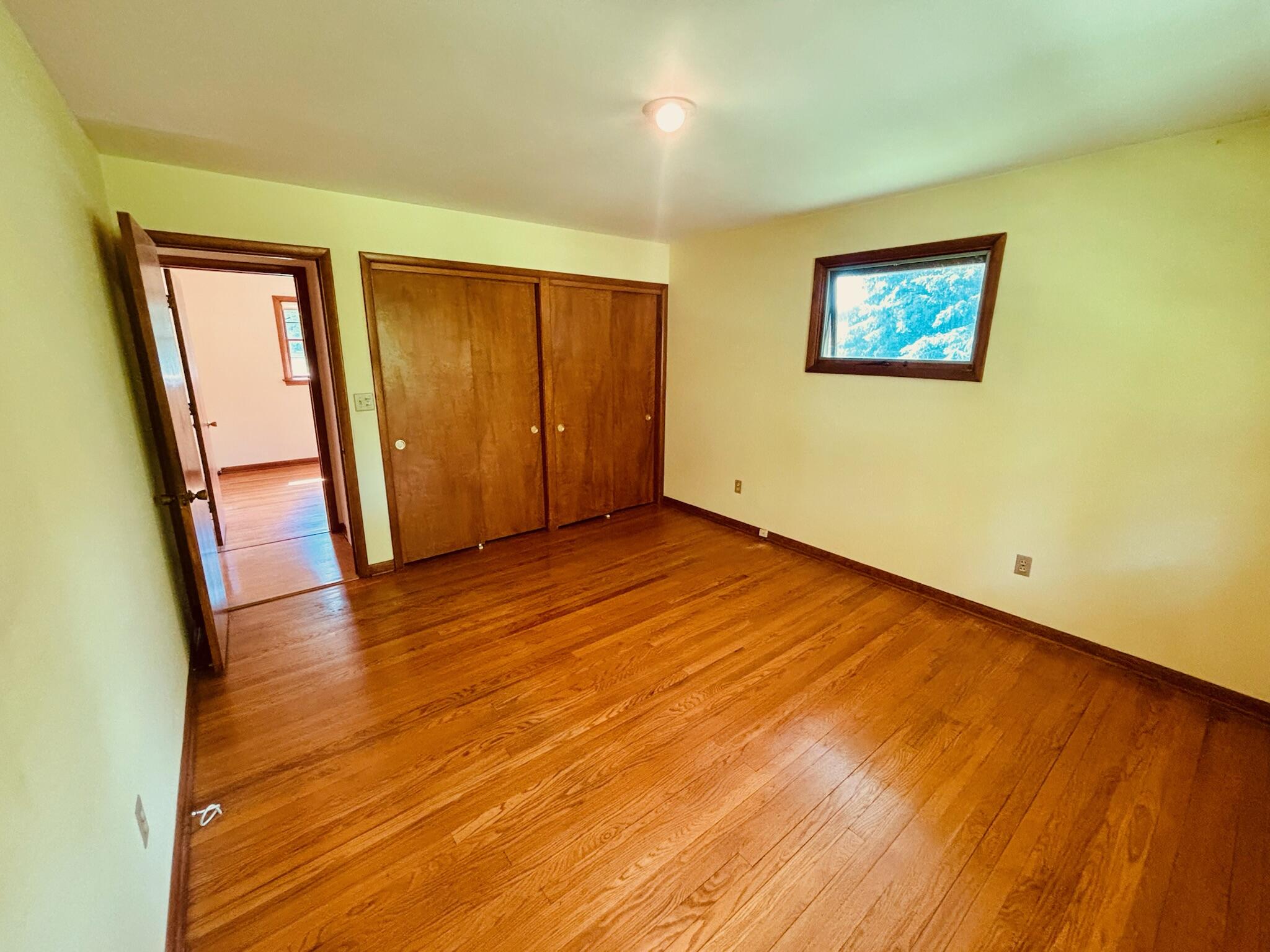 1909 Perkins Avenue NE Grand Rapids MI 49505