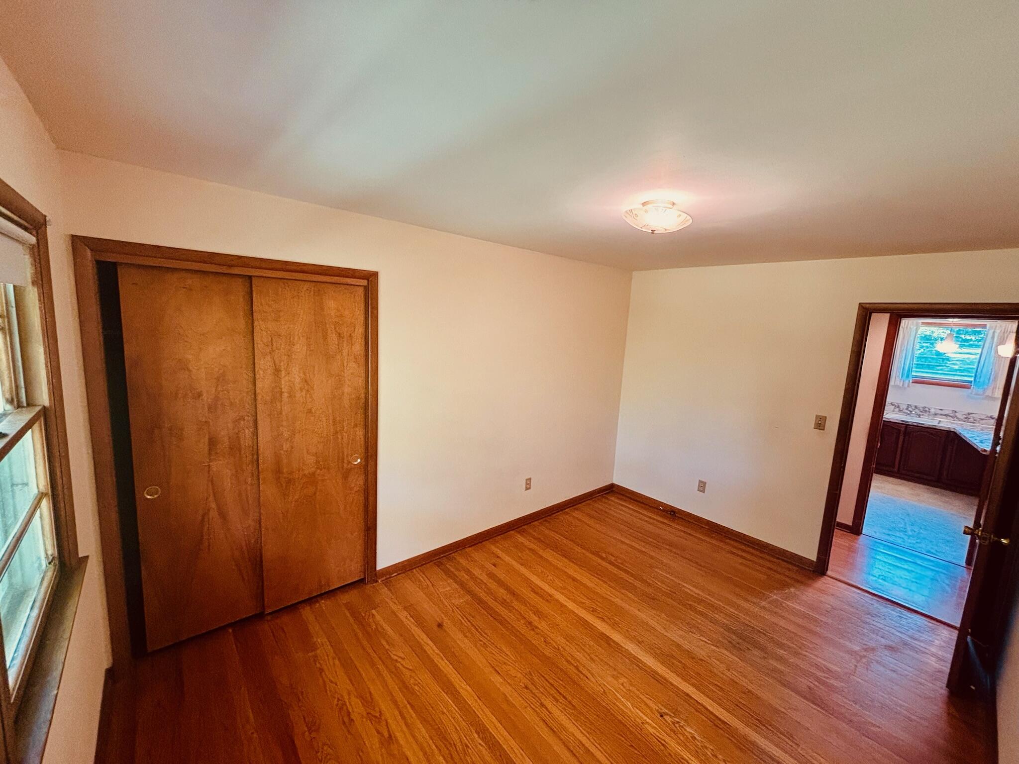1909 Perkins Avenue NE Grand Rapids MI 49505