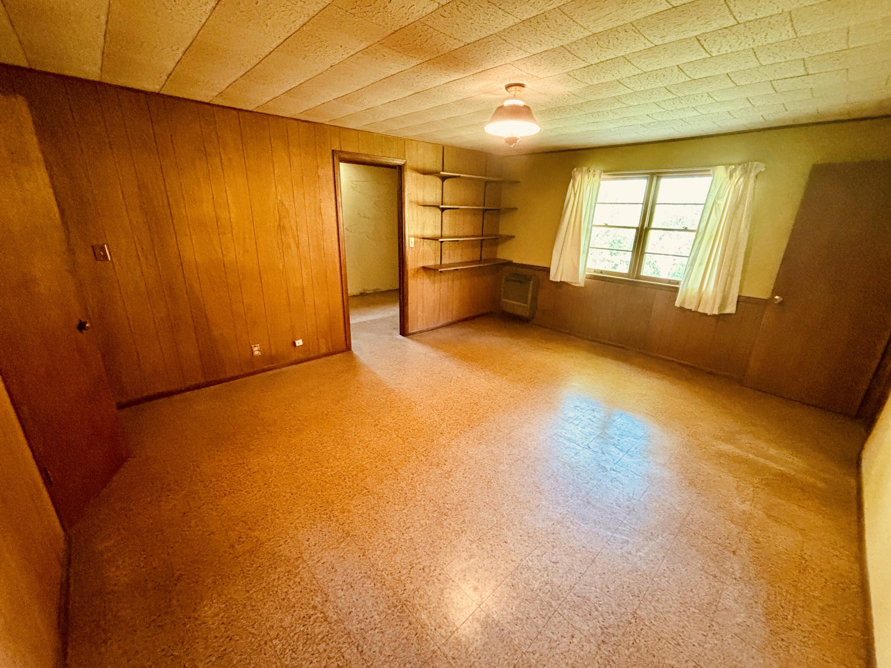 1909 Perkins Avenue NE Grand Rapids MI 49505