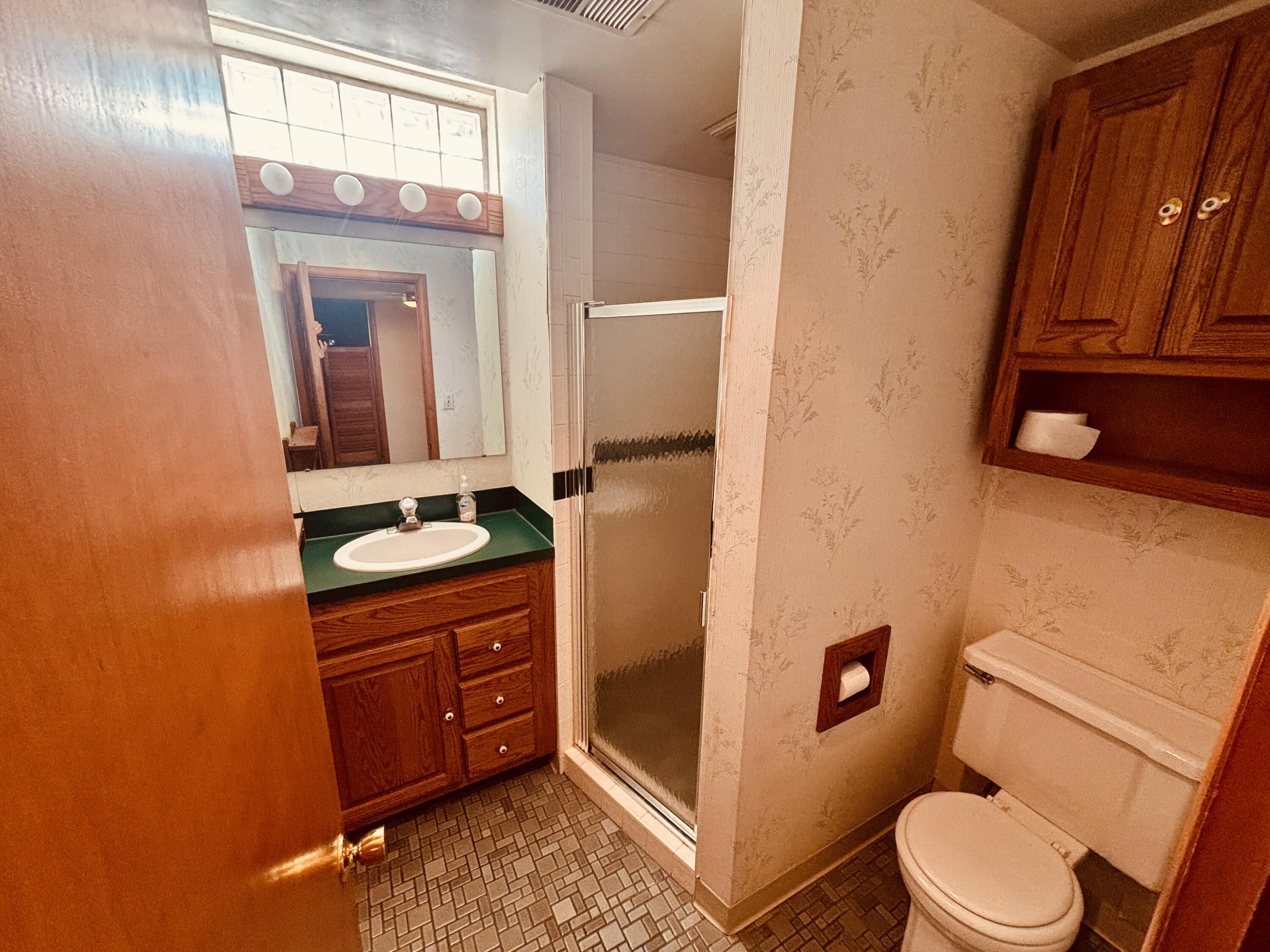 1909 Perkins Avenue NE Grand Rapids MI 49505