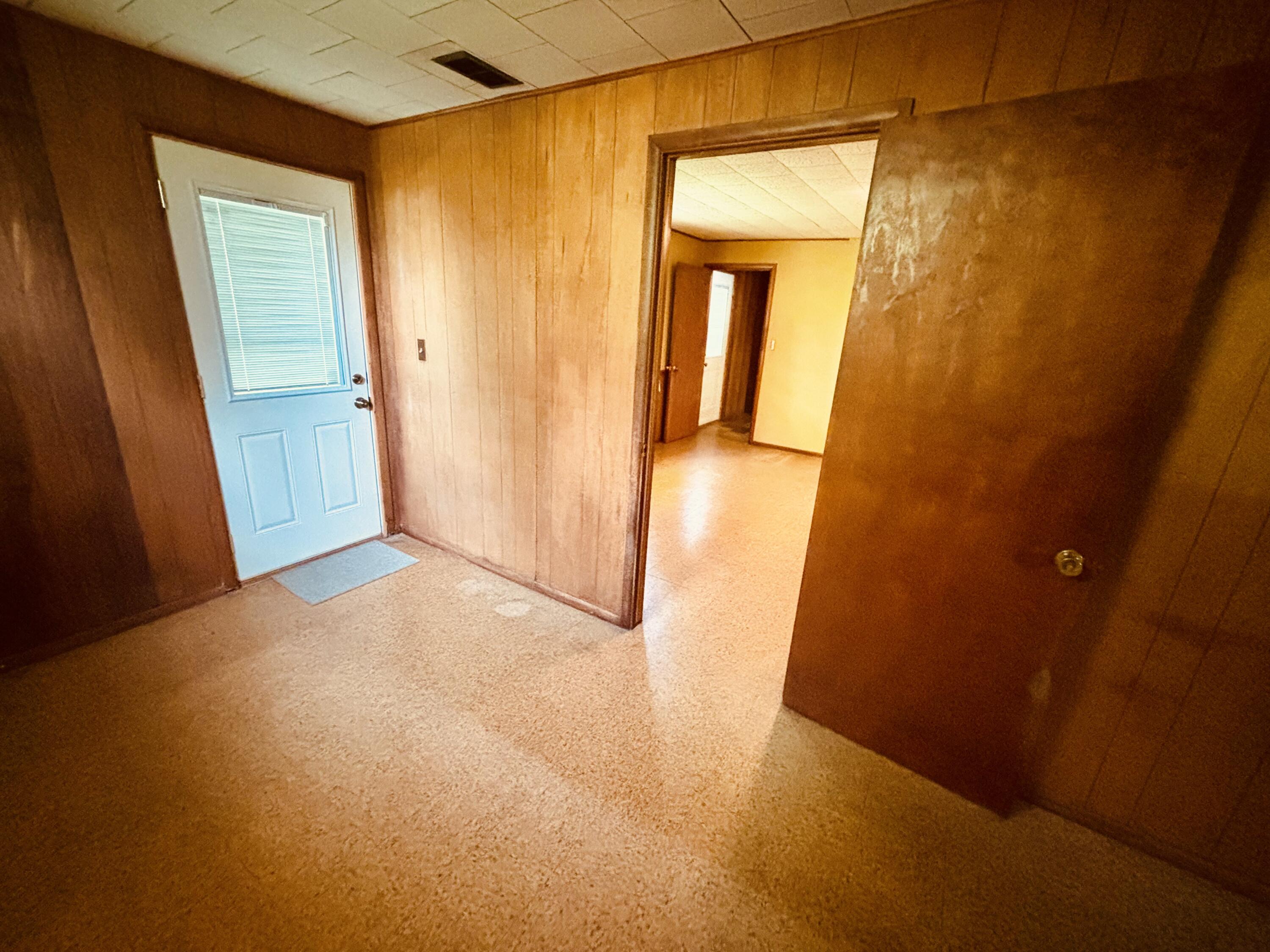 1909 Perkins Avenue NE Grand Rapids MI 49505