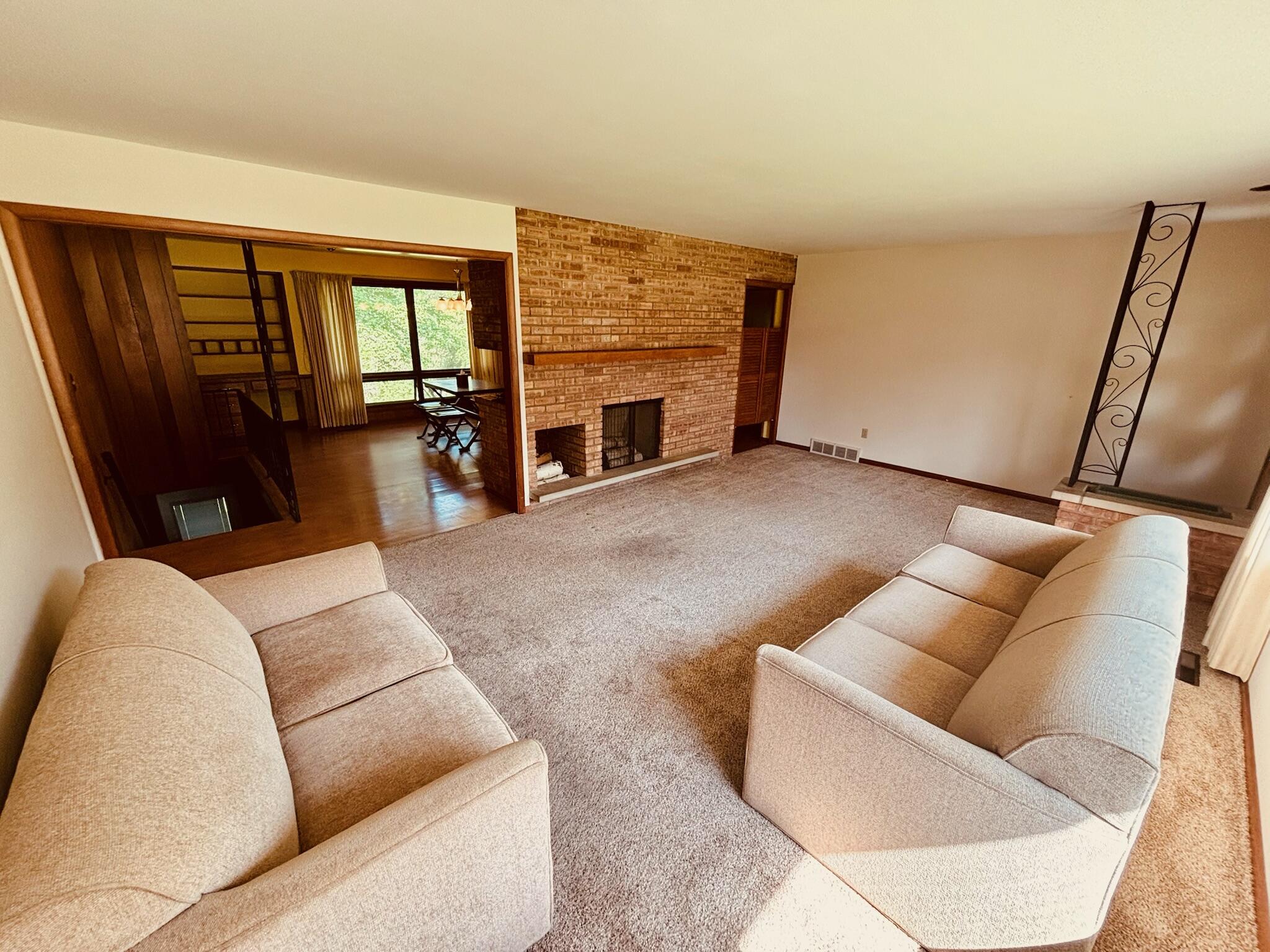 1909 Perkins Avenue NE Grand Rapids MI 49505