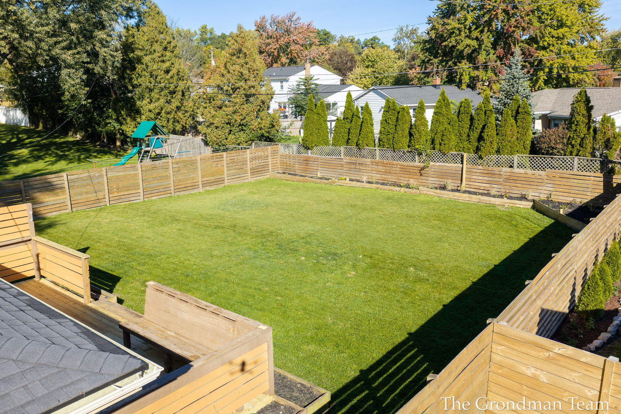 2141 Apple Avenue NW Grand Rapids MI 49504
