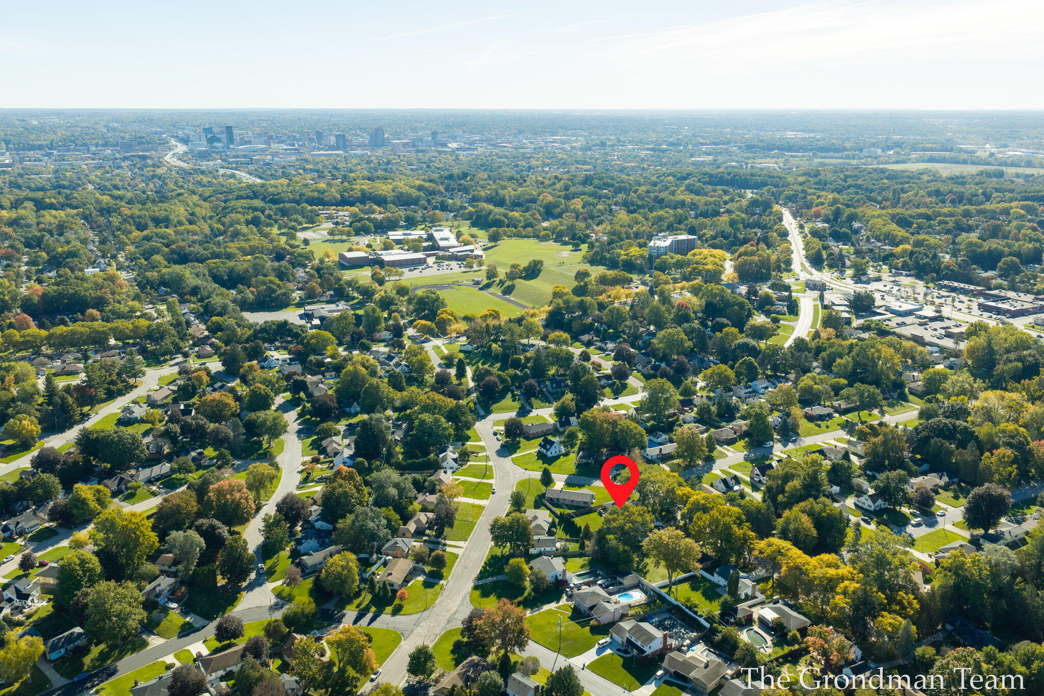 2141 Apple Avenue NW Grand Rapids MI 49504