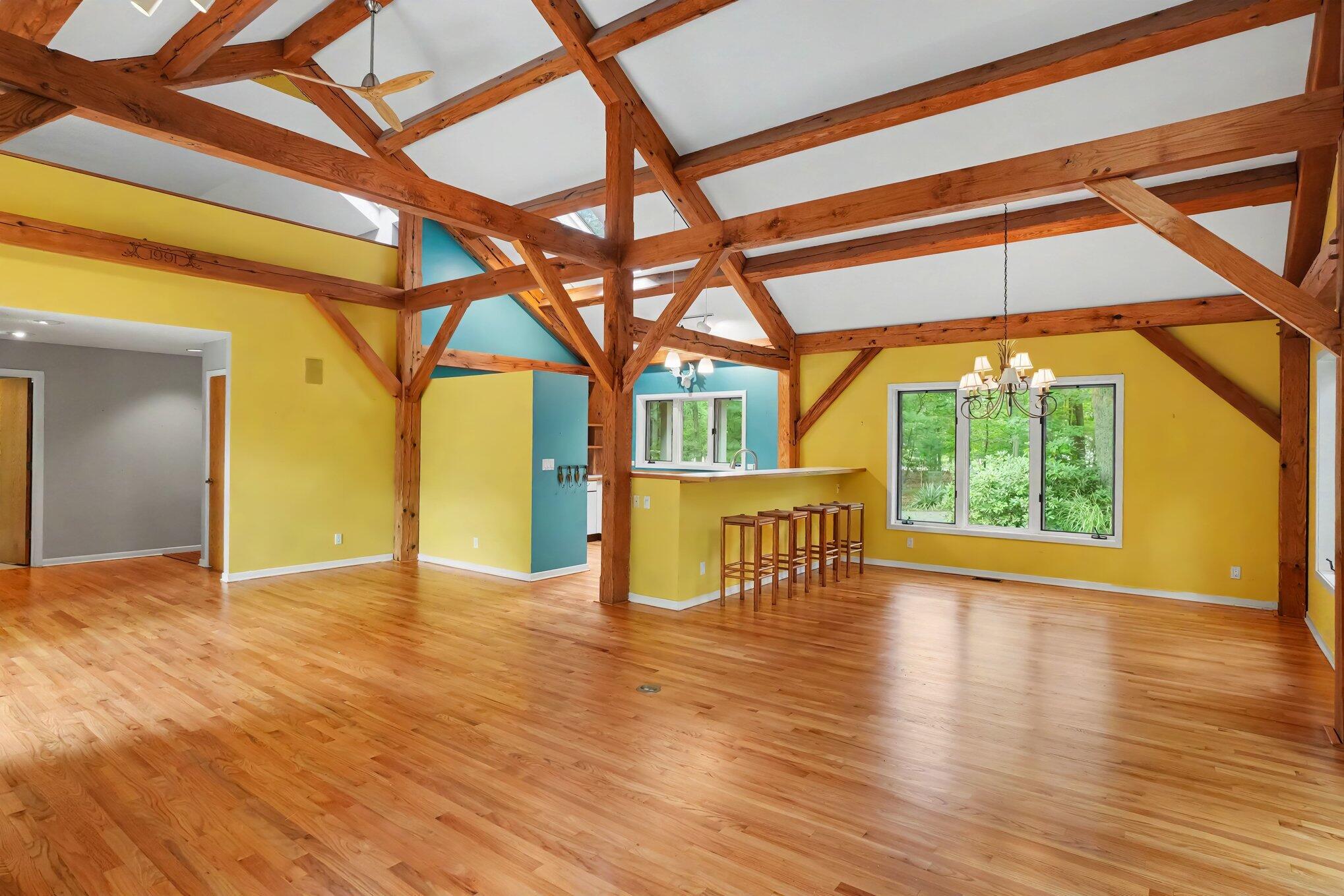 1439 W Sternberg Road Norton Shores MI 49441