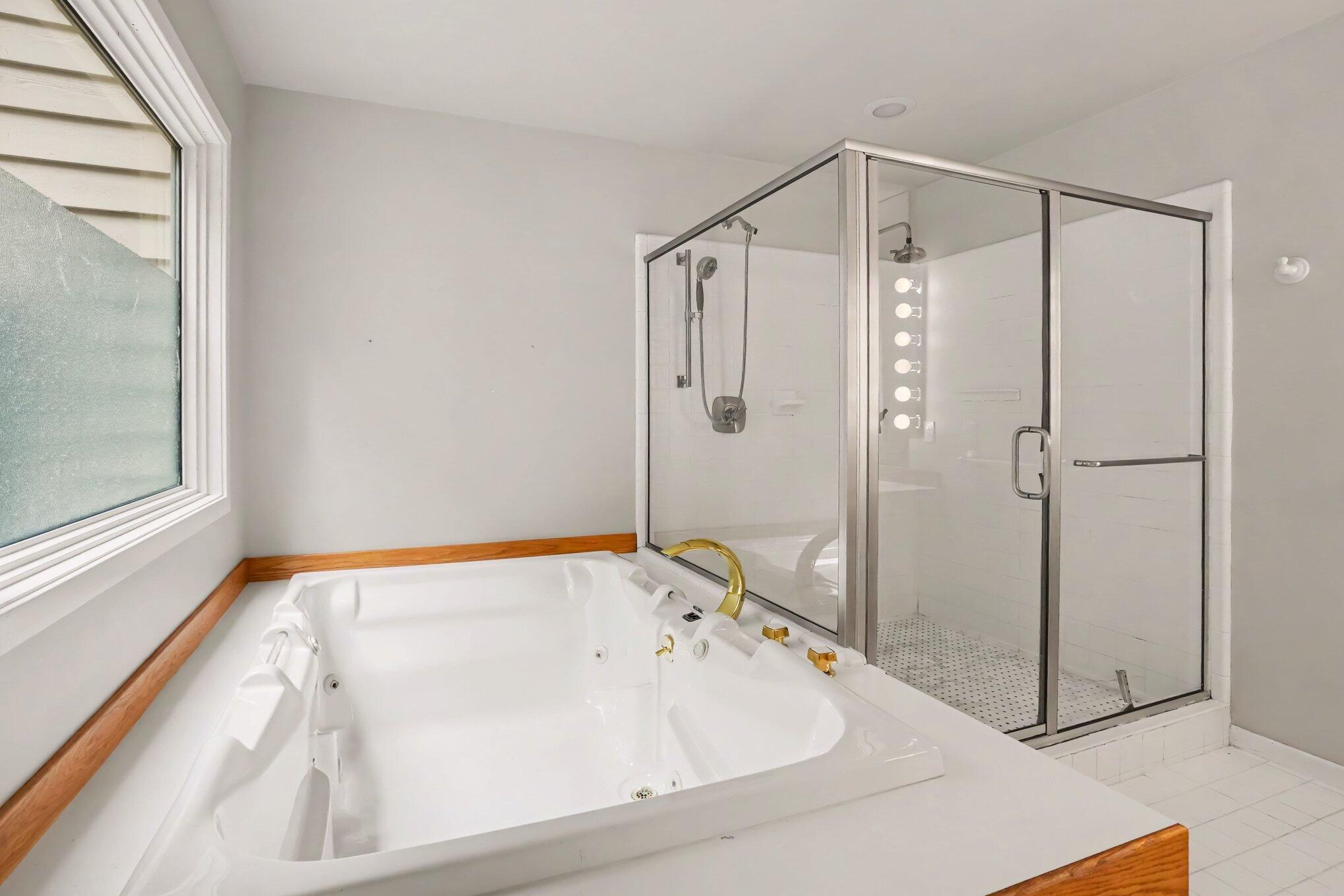 1439 W Sternberg Road Norton Shores MI 49441