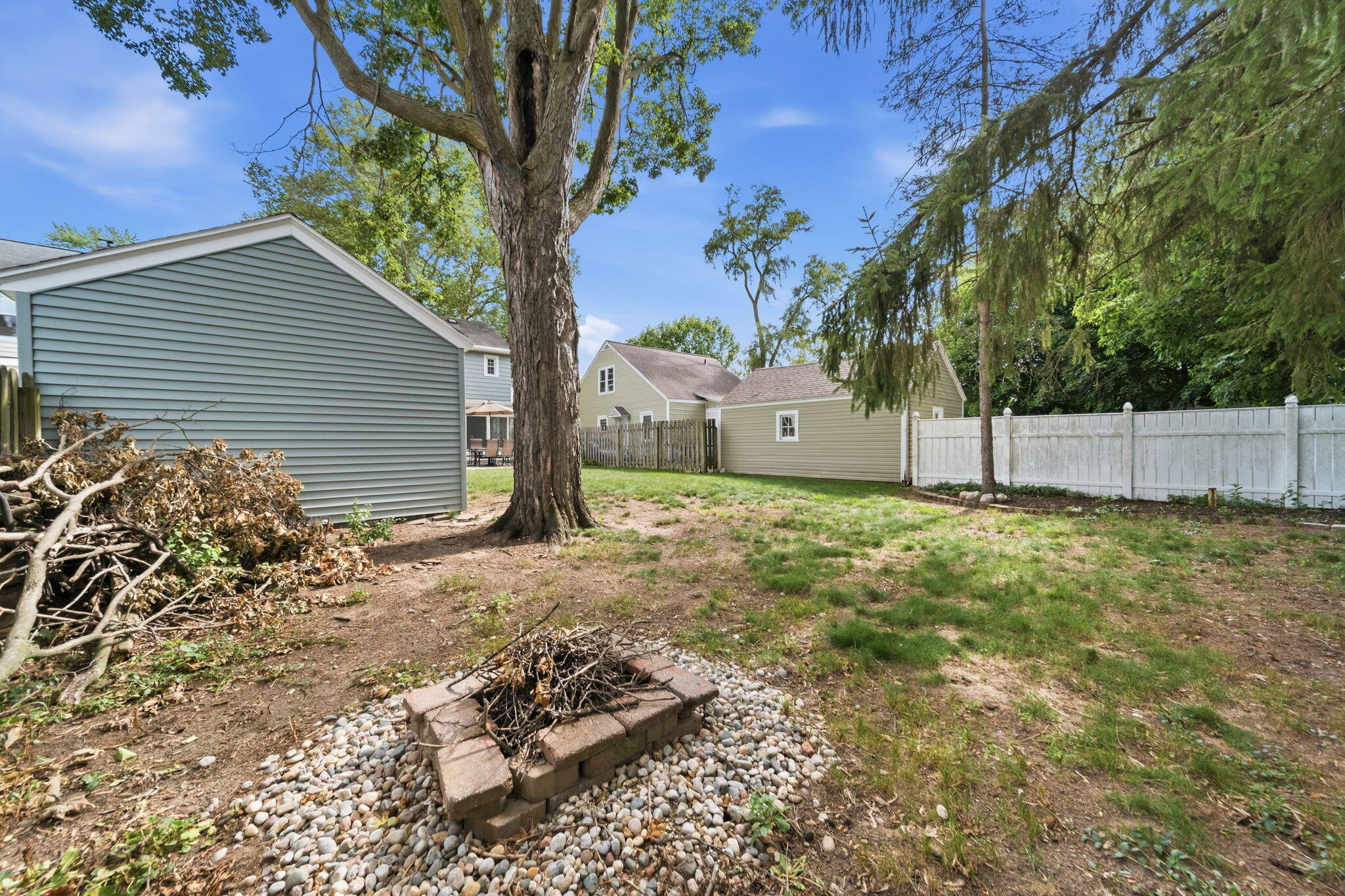 619 Ottillia Street SE Grand Rapids MI 49507