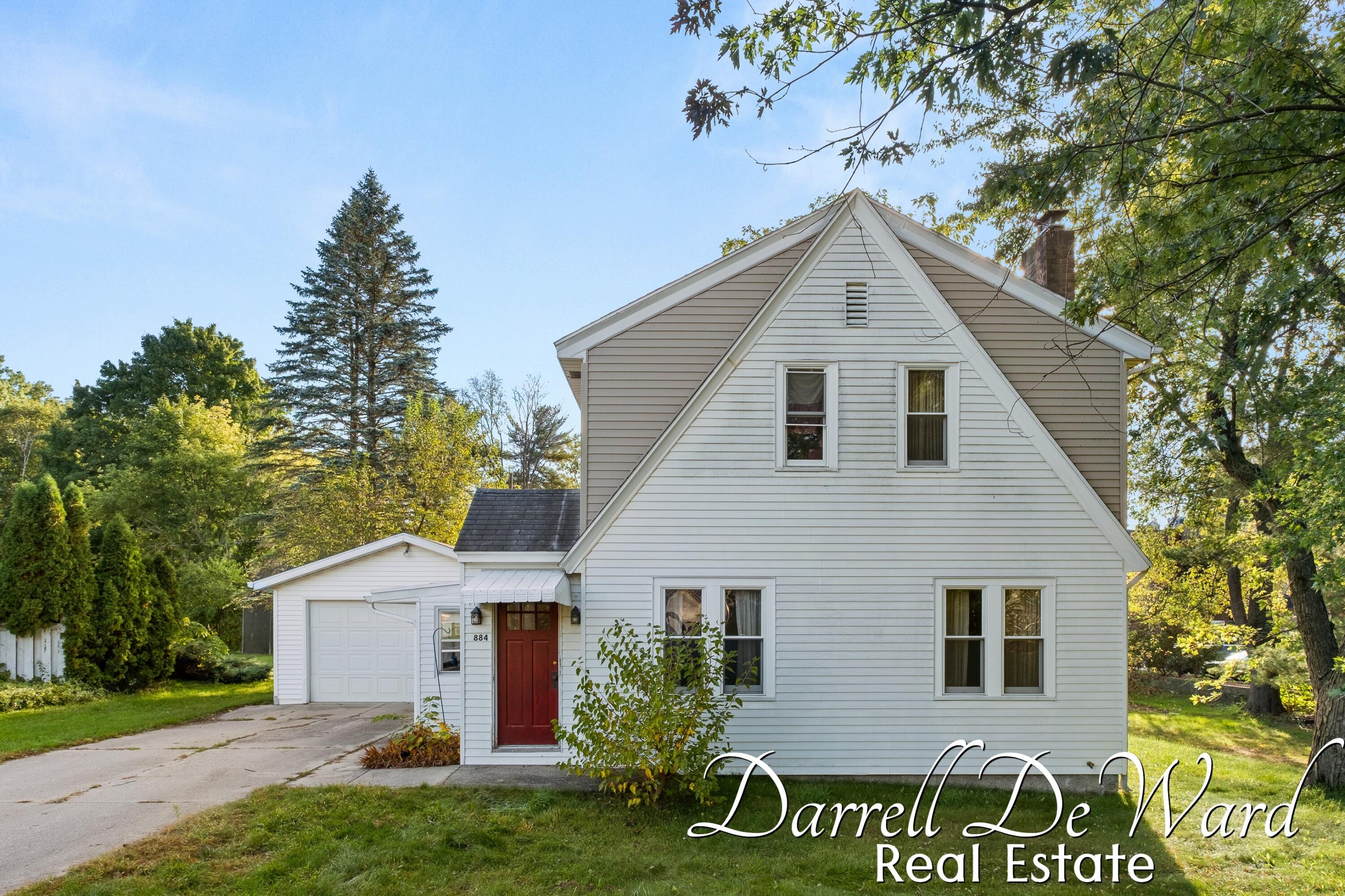 884 Orlando Avenue SE Grand Rapids MI 49546