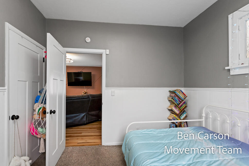 1152 E Dale Avenue Muskegon MI 49441