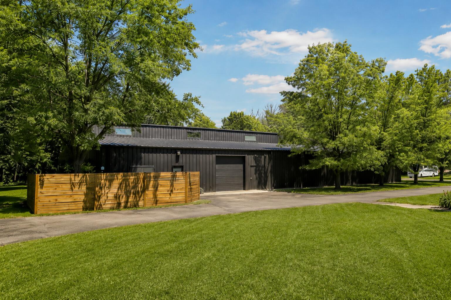 6797 Scottdale Road Berrien Springs MI 49103