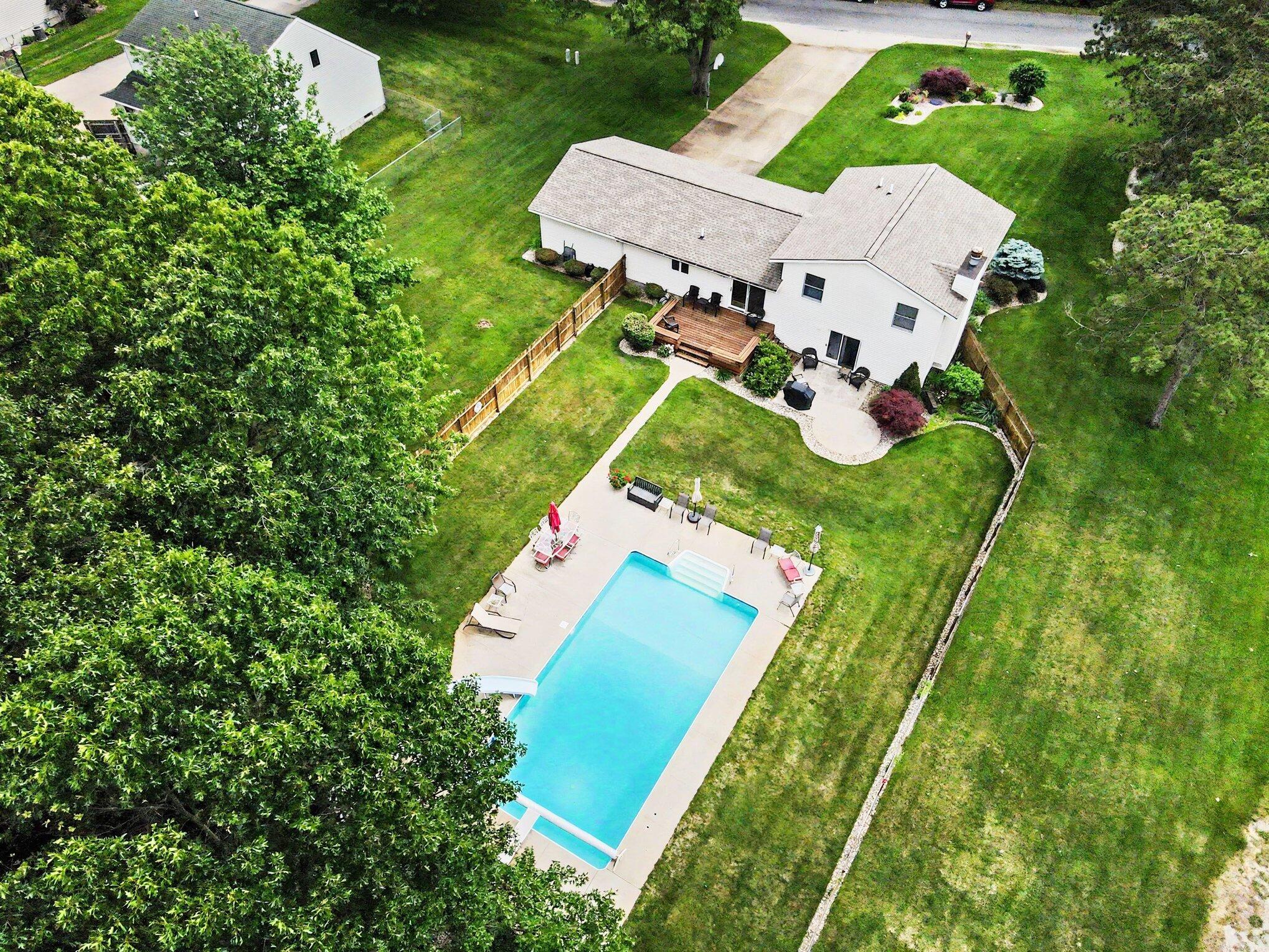 2332 Filonow Drive Muskegon MI 49444
