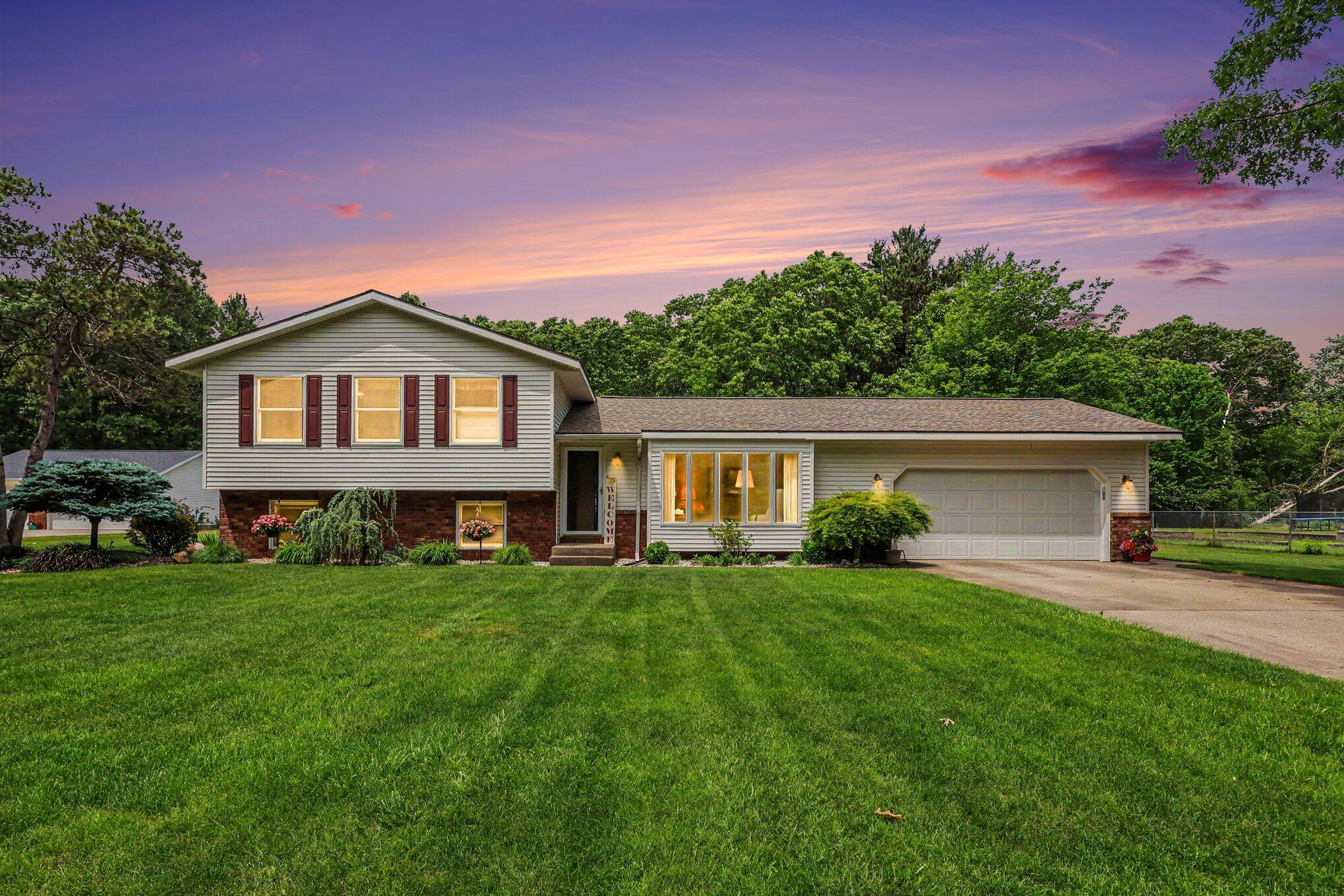2332 Filonow Drive Muskegon MI 49444