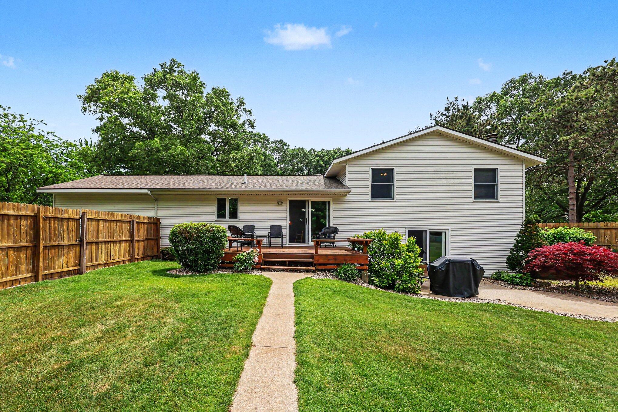 2332 Filonow Drive Muskegon MI 49444