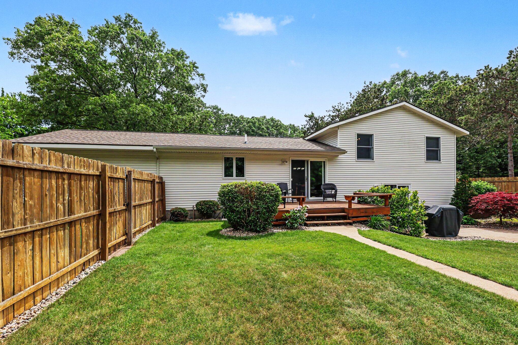 2332 Filonow Drive Muskegon MI 49444