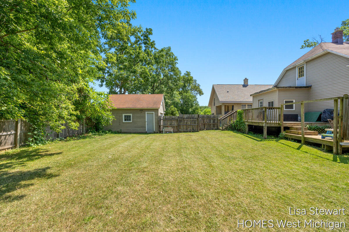 1131 Crescent Street NE Grand Rapids MI 49503