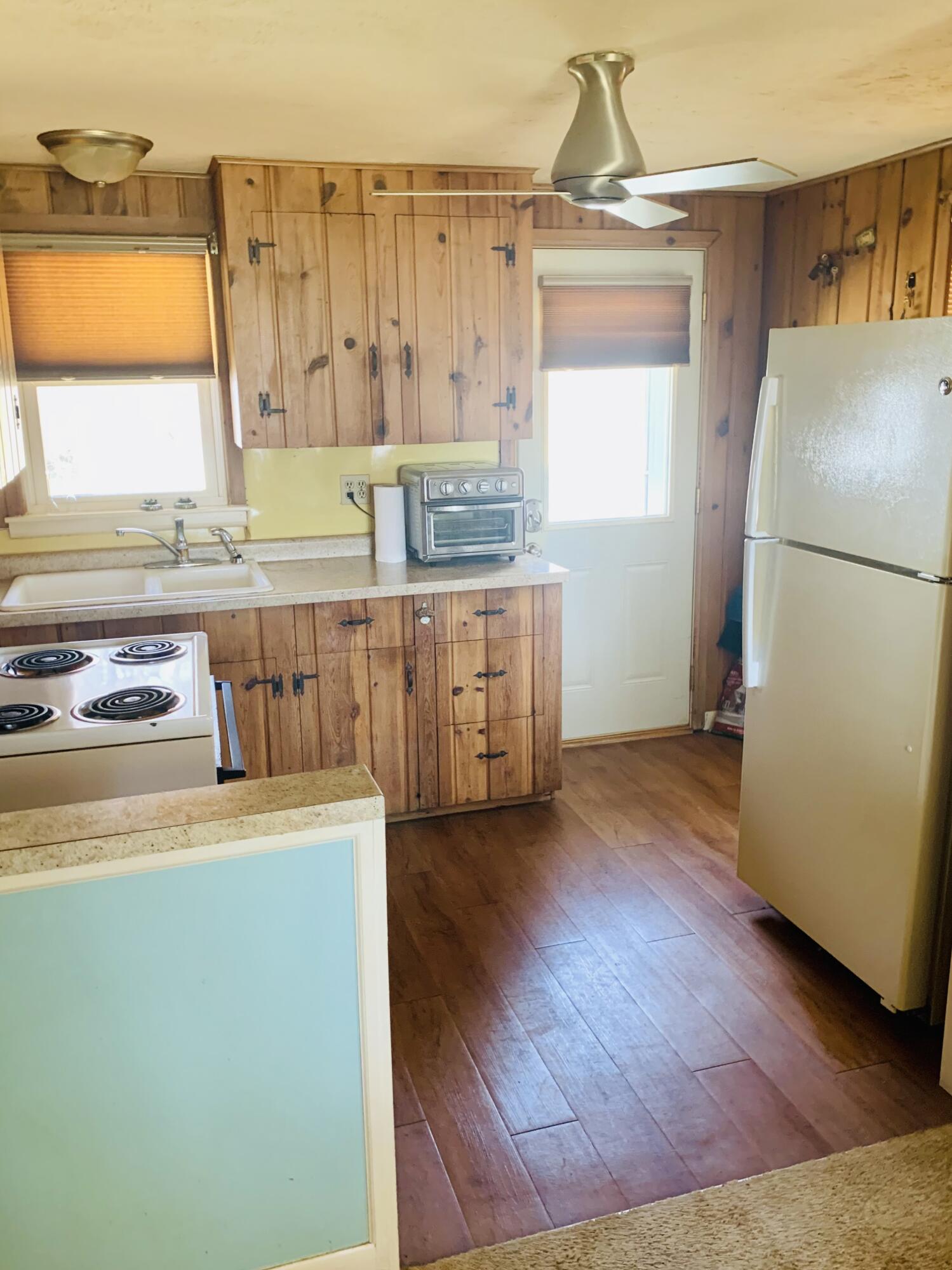 15850 Oak Street Decatur MI 49045