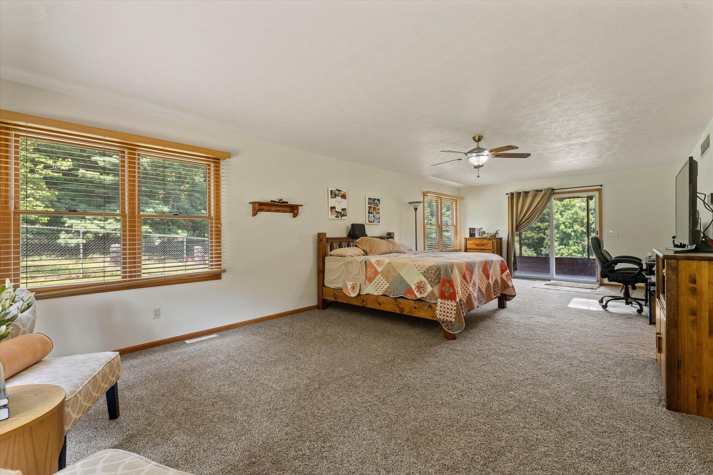 25028 Jefferson Center Street Cassopolis MI 49031
