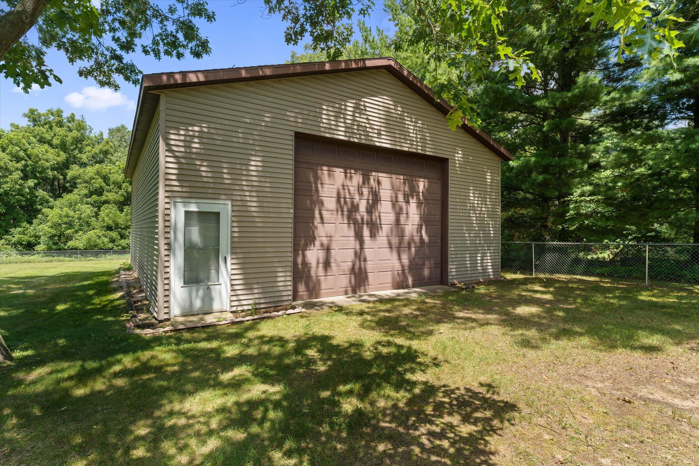 25028 Jefferson Center Street Cassopolis MI 49031