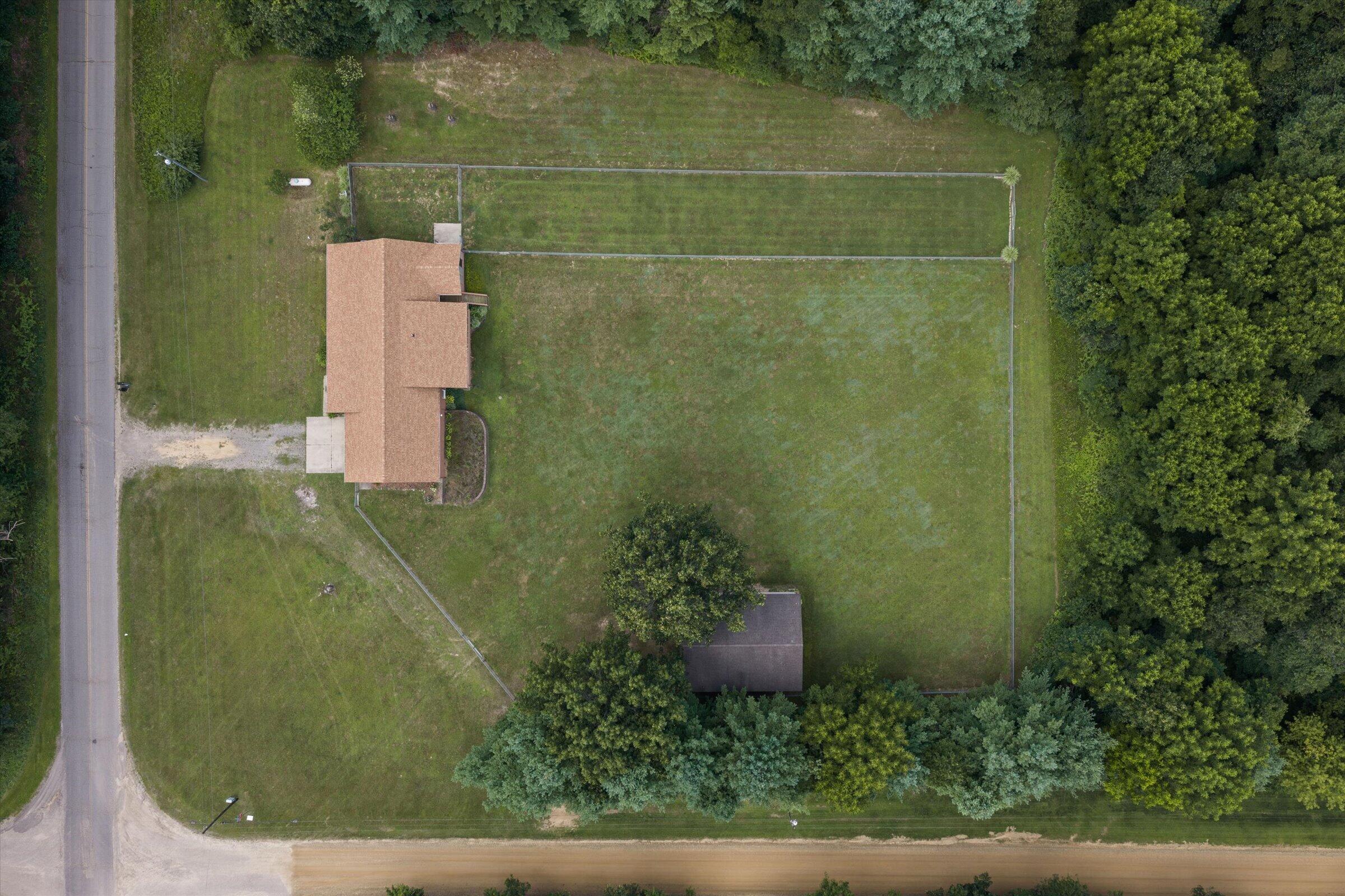 25028 Jefferson Center Street Cassopolis MI 49031