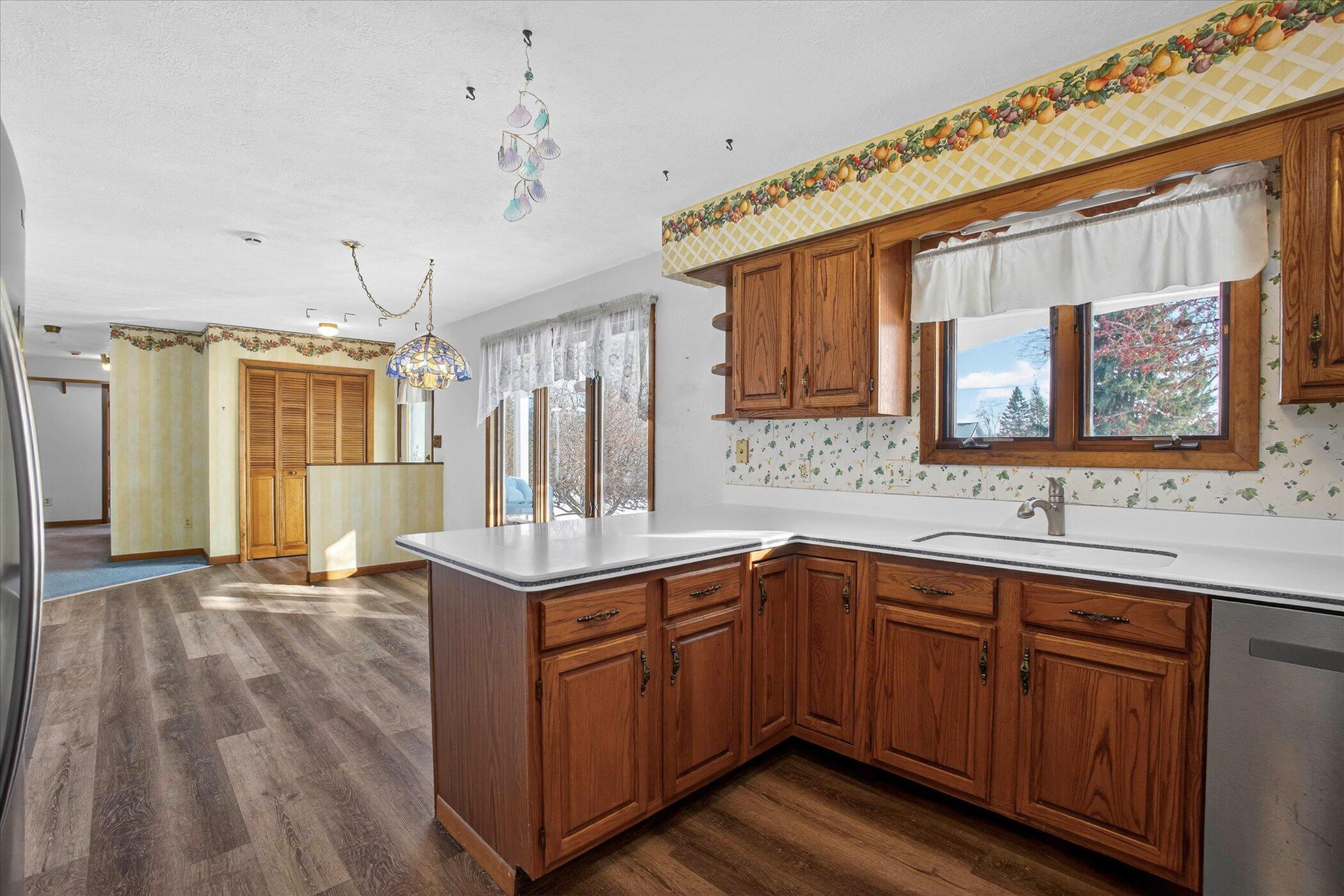 20350 Old 205 Edwardsburg MI 49112