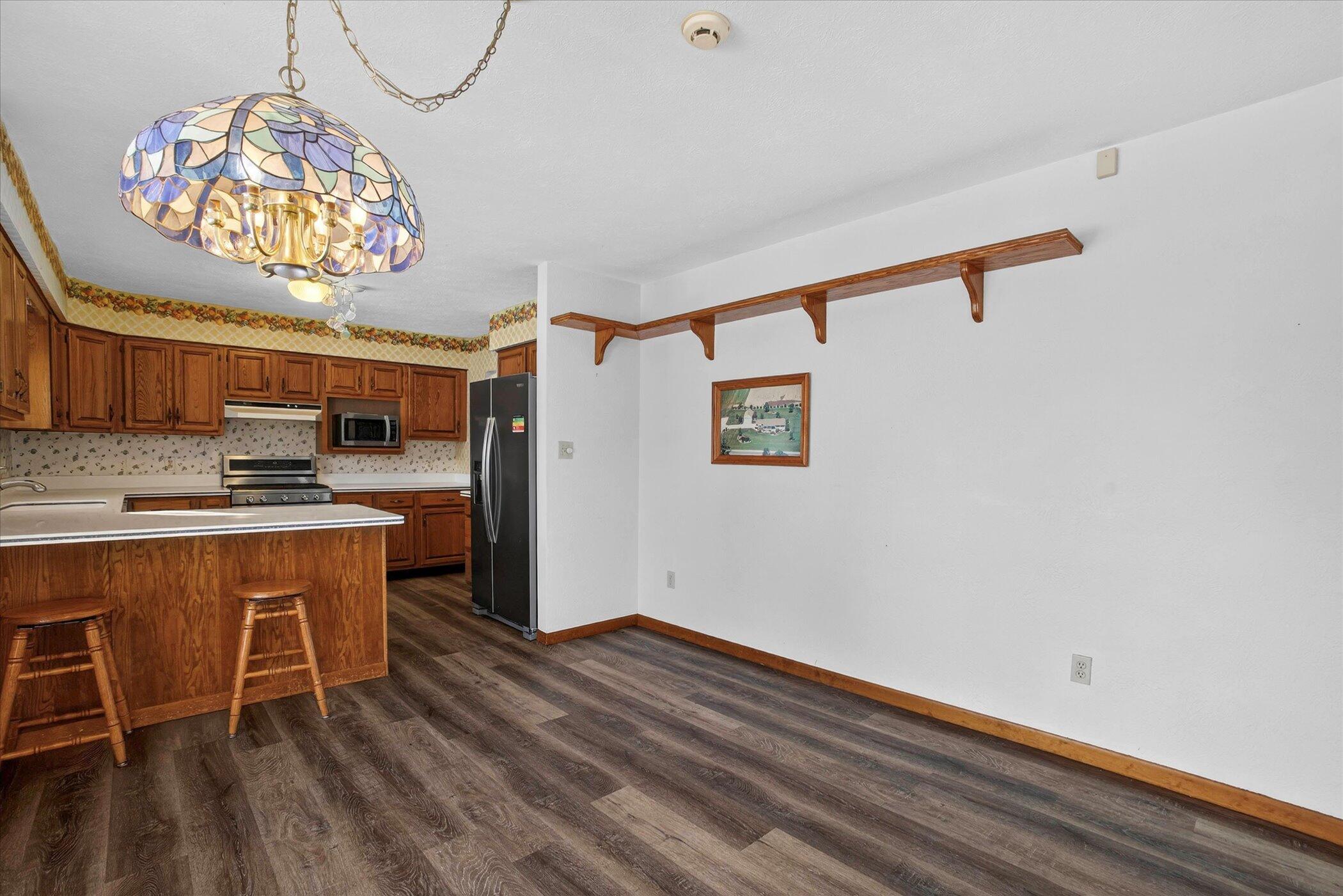 20350 Old 205 Edwardsburg MI 49112