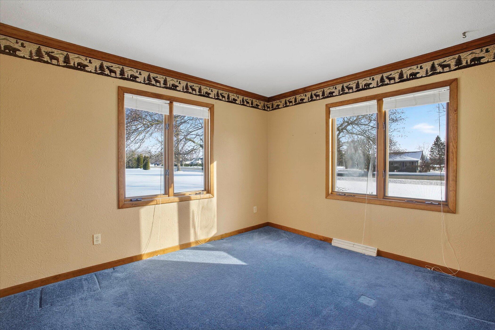 20350 Old 205 Edwardsburg MI 49112