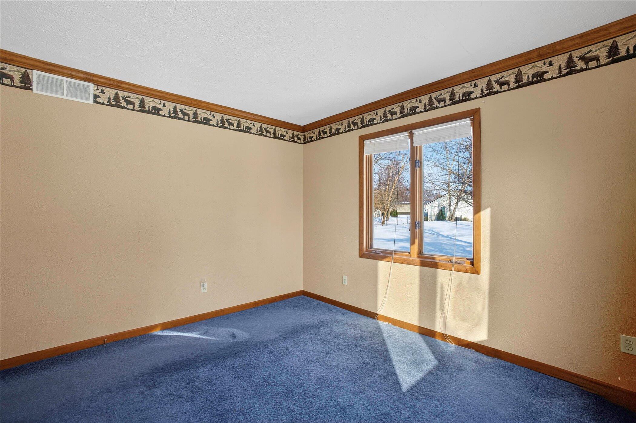 20350 Old 205 Edwardsburg MI 49112