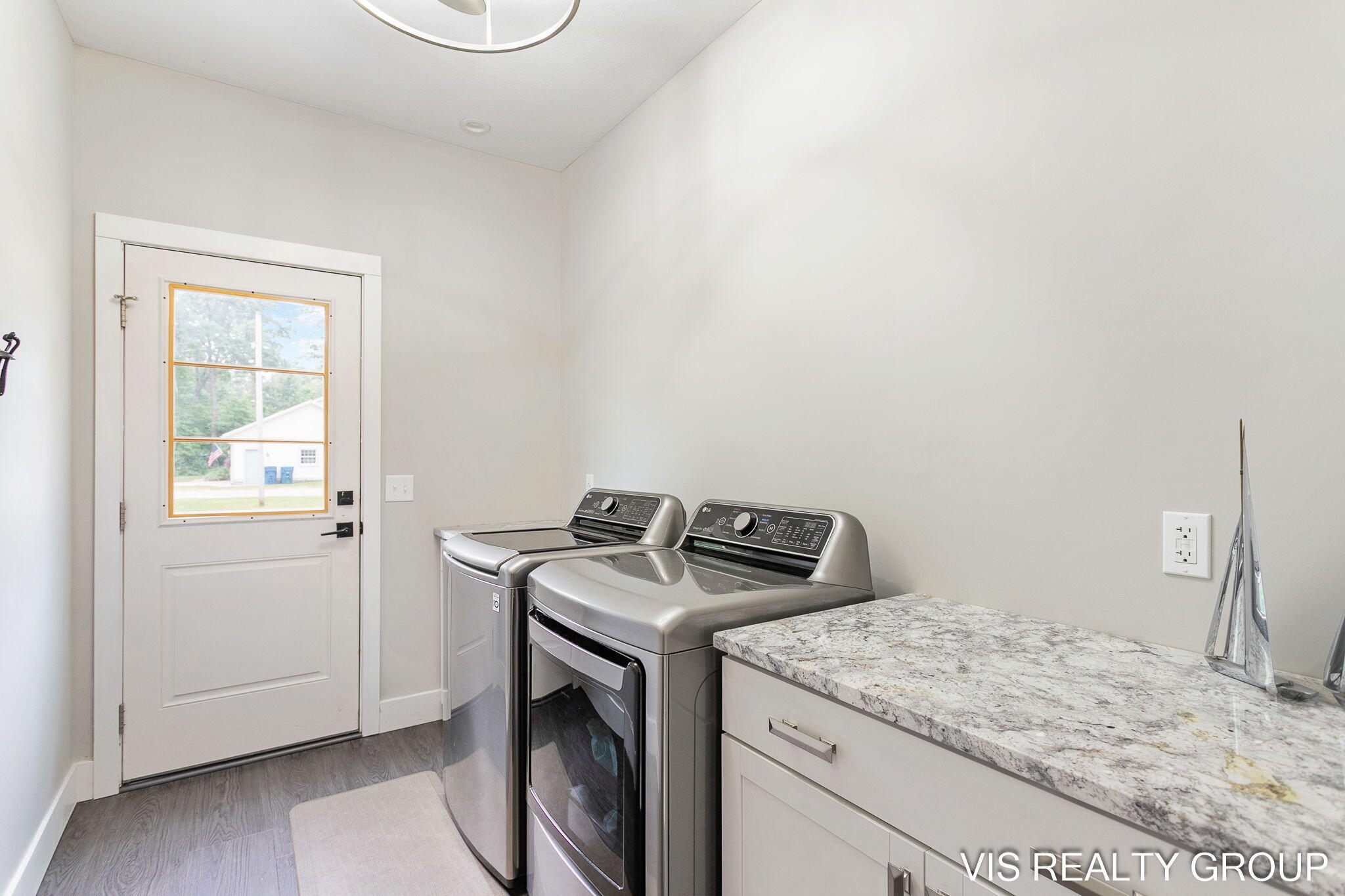 13407 152nd Avenue Grand Haven MI 49417