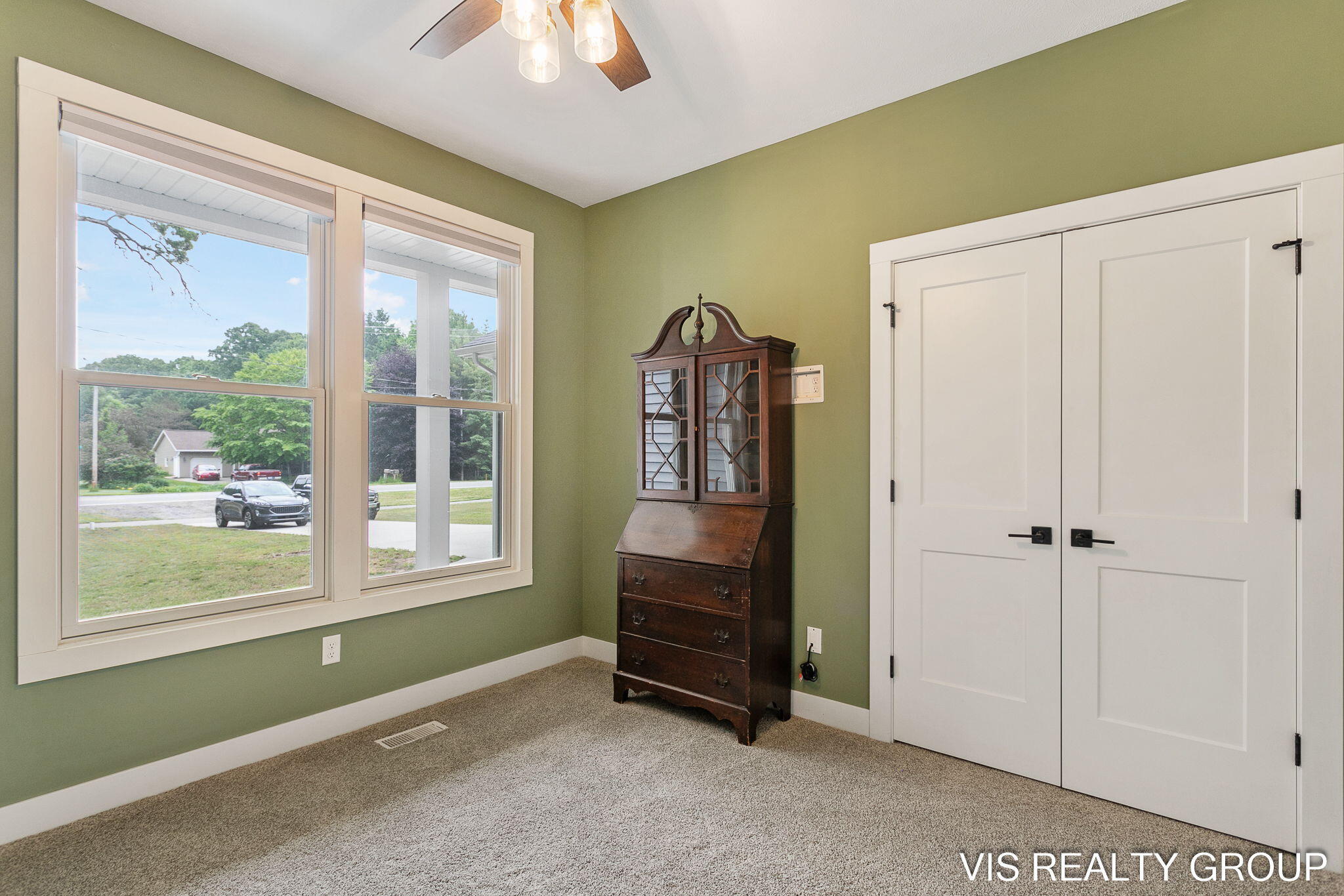 13407 152nd Avenue Grand Haven MI 49417