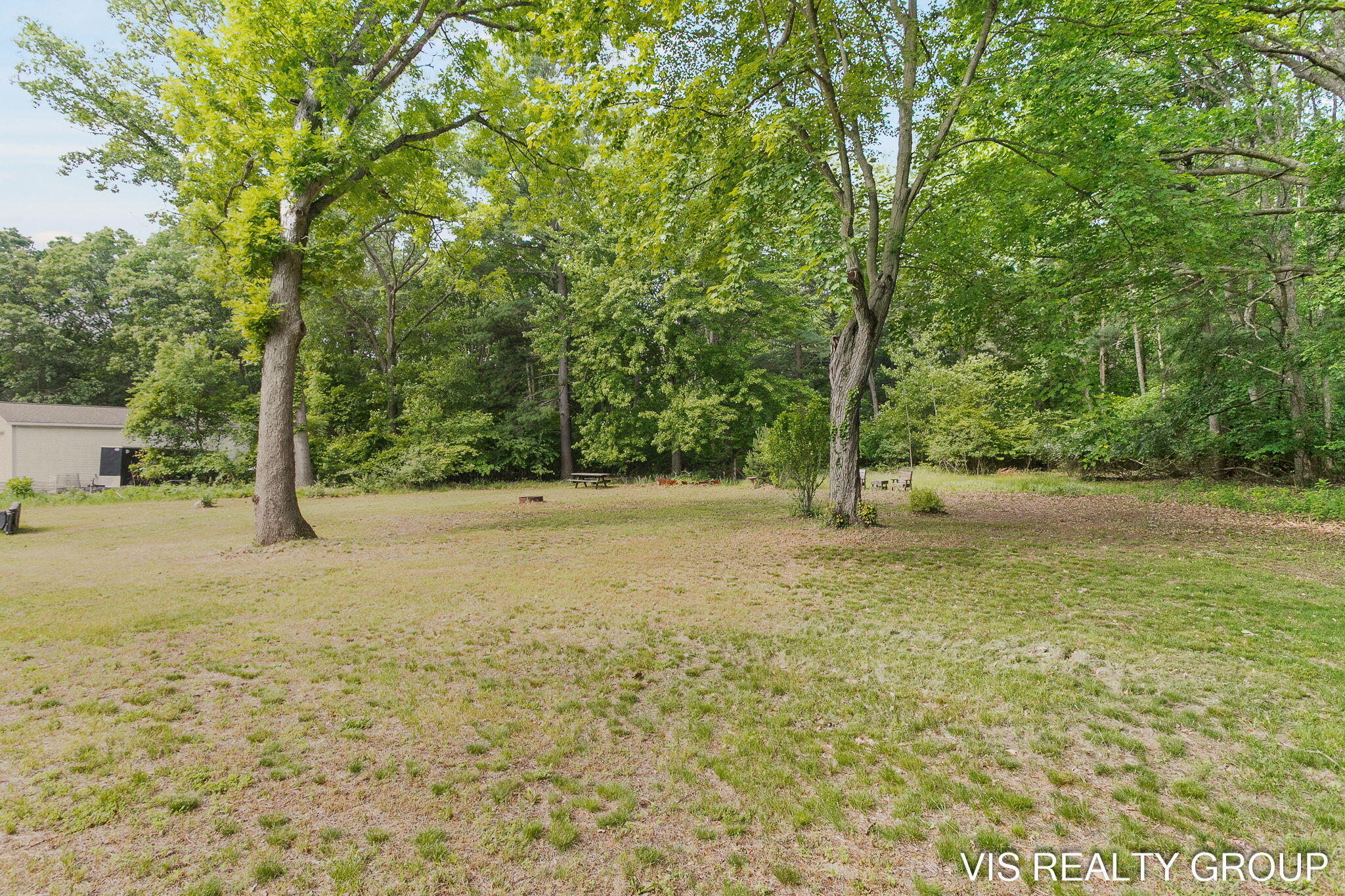 13407 152nd Avenue Grand Haven MI 49417
