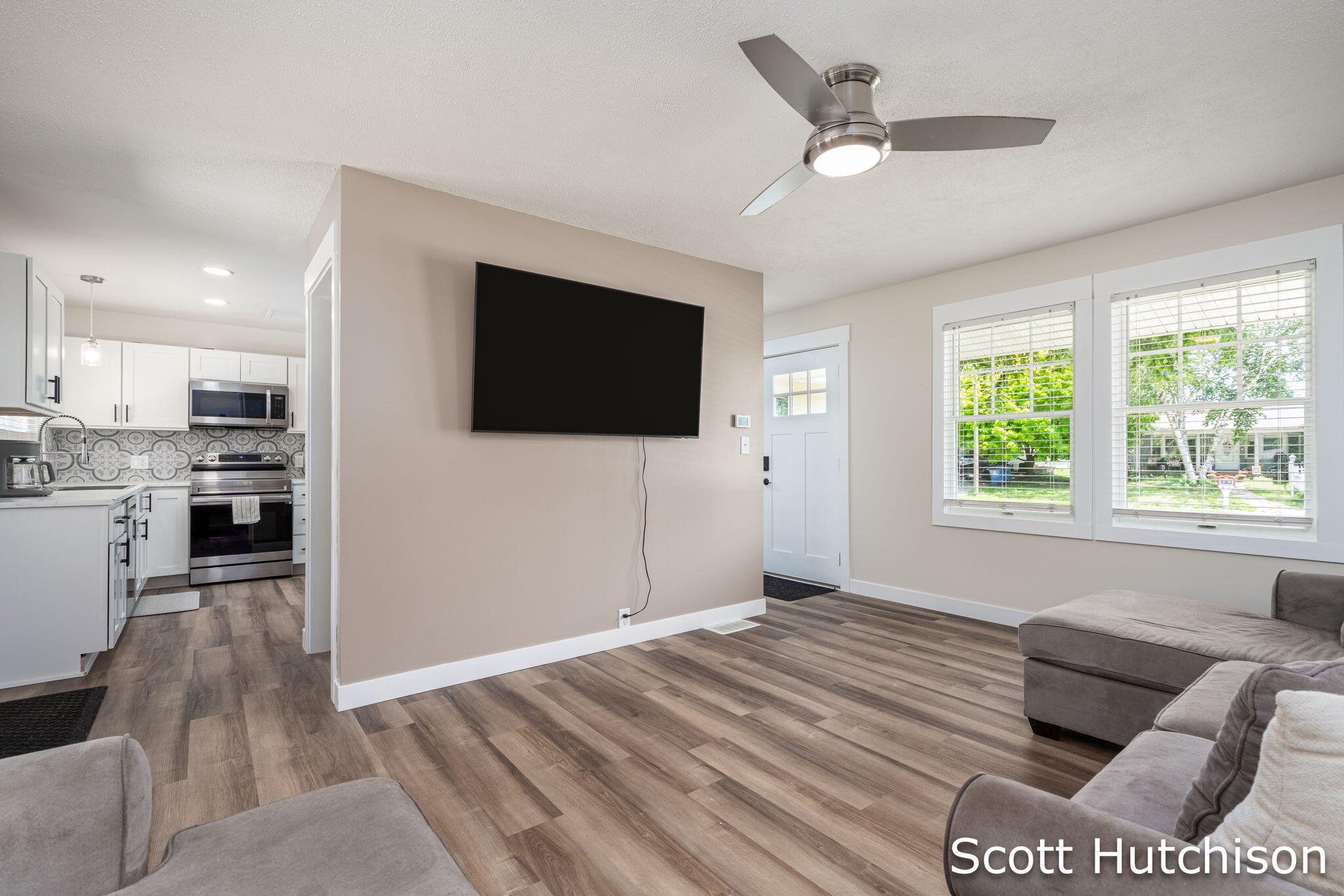 4171 Miramar Avenue NE Grand Rapids MI 49525