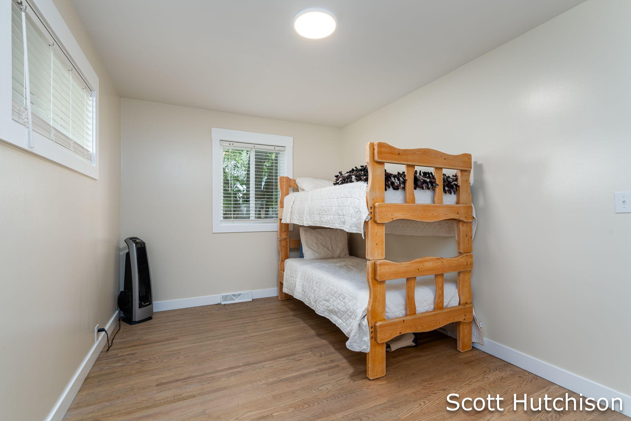4171 Miramar Avenue NE Grand Rapids MI 49525