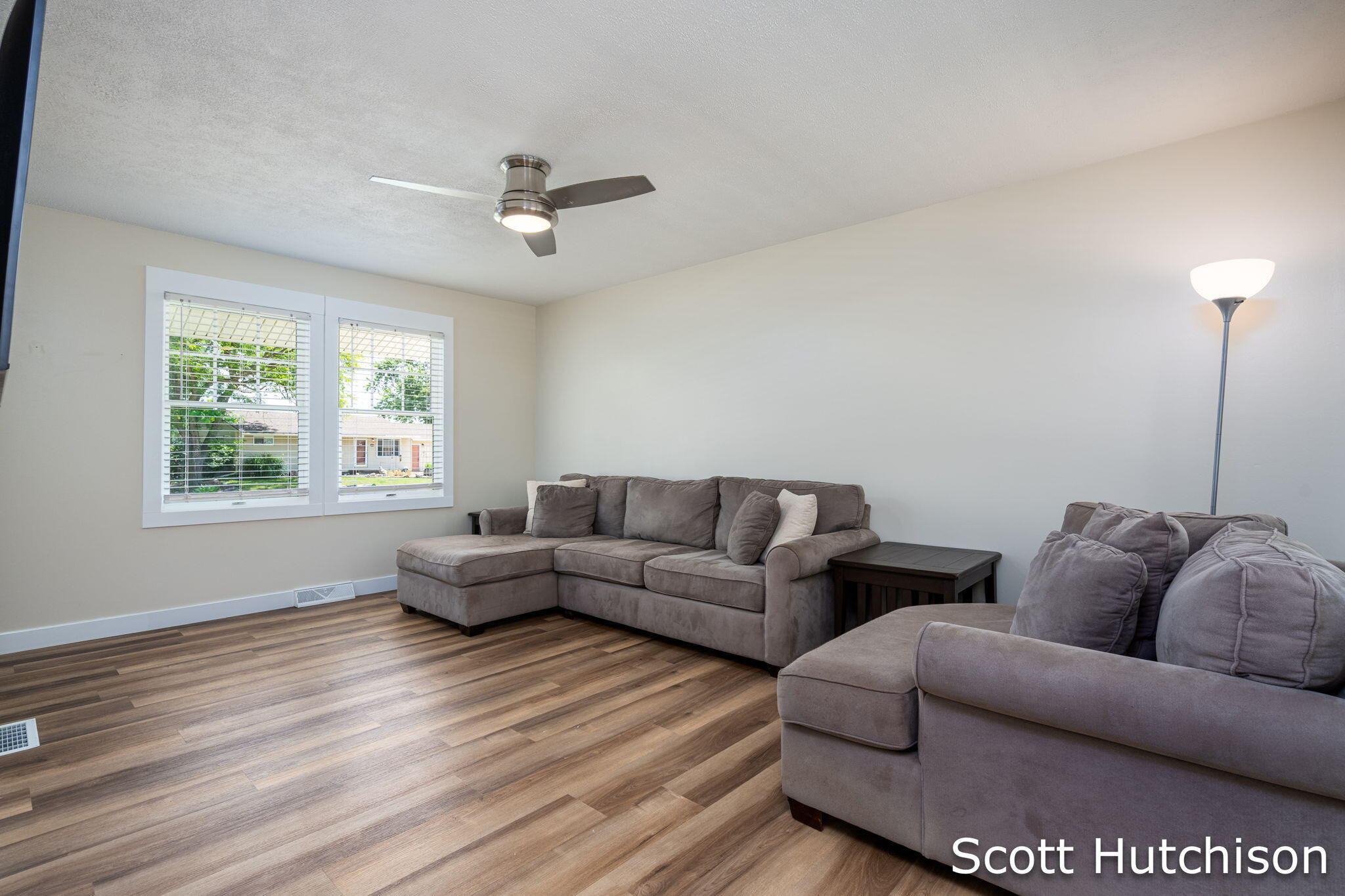 4171 Miramar Avenue NE Grand Rapids MI 49525