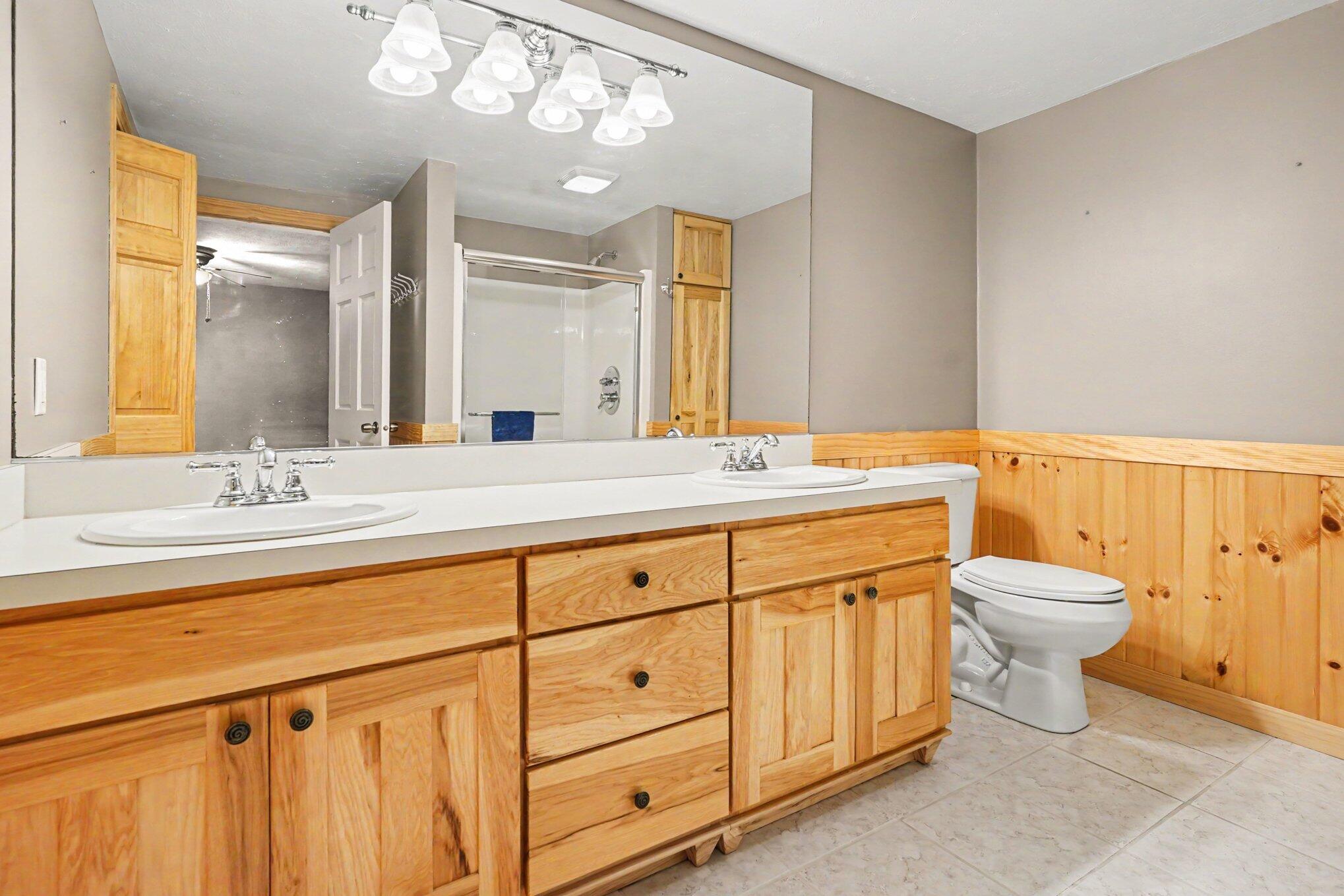 1538 W 32nd Street Holland MI 49423