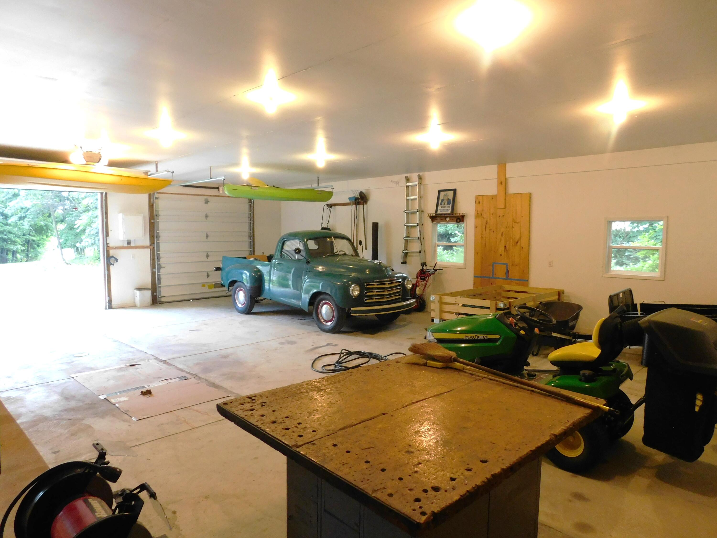 1538 W 32nd Street Holland MI 49423