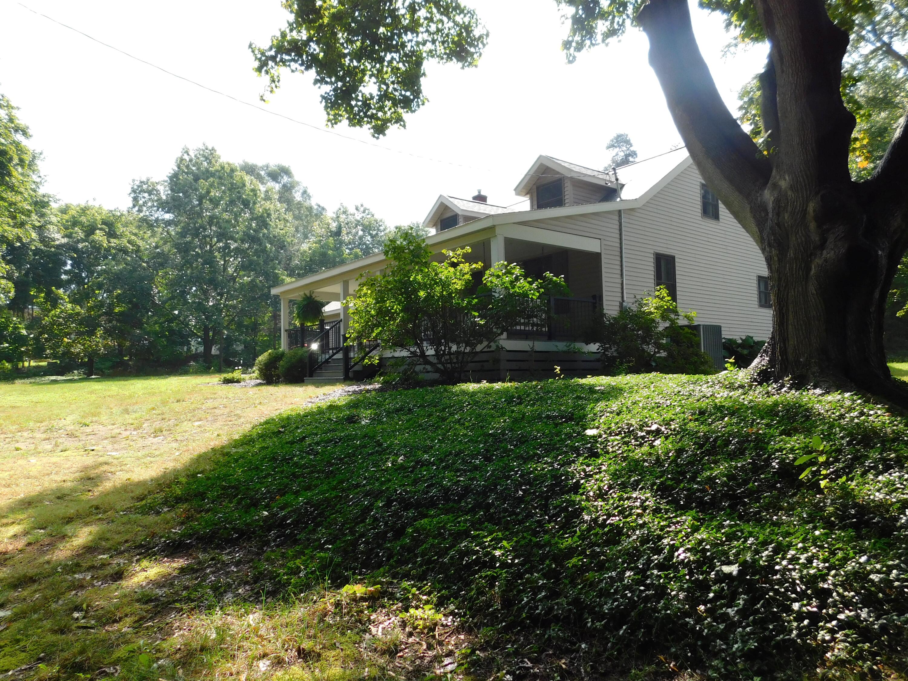 1538 W 32nd Street Holland MI 49423