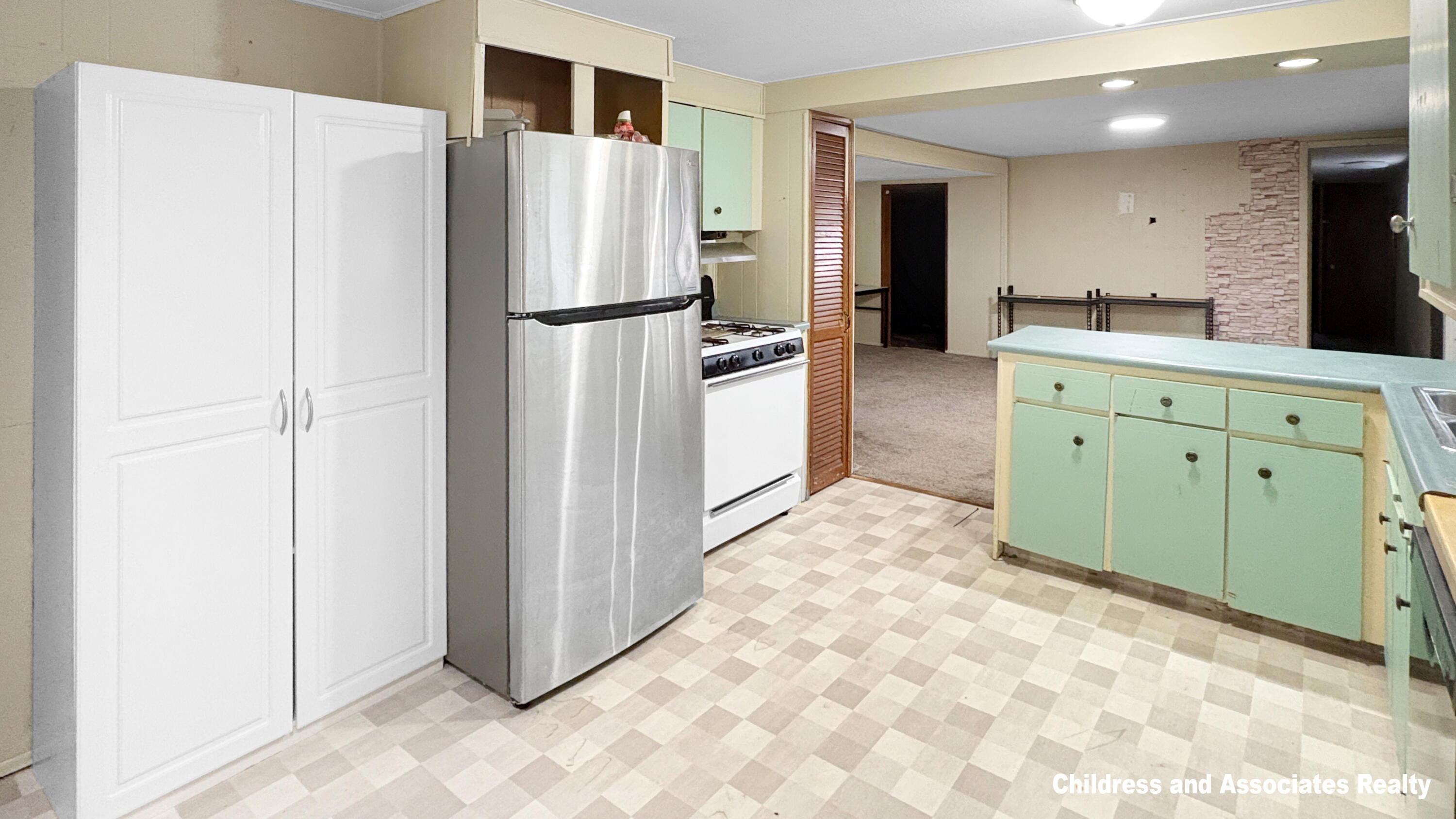 360 N Sword Street SW Grand Rapids MI 49548