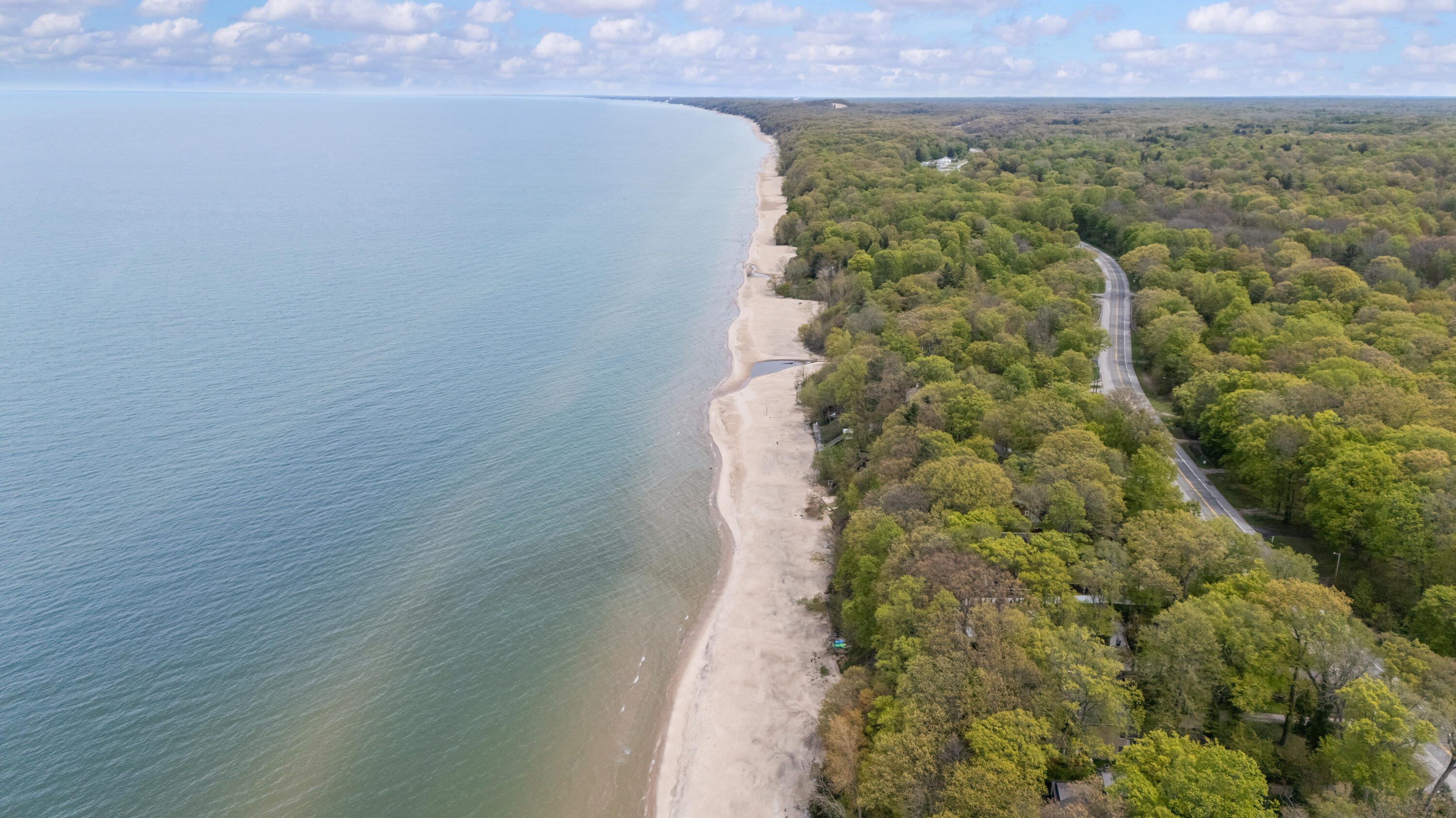 5646 M 63 N Coloma MI 49038