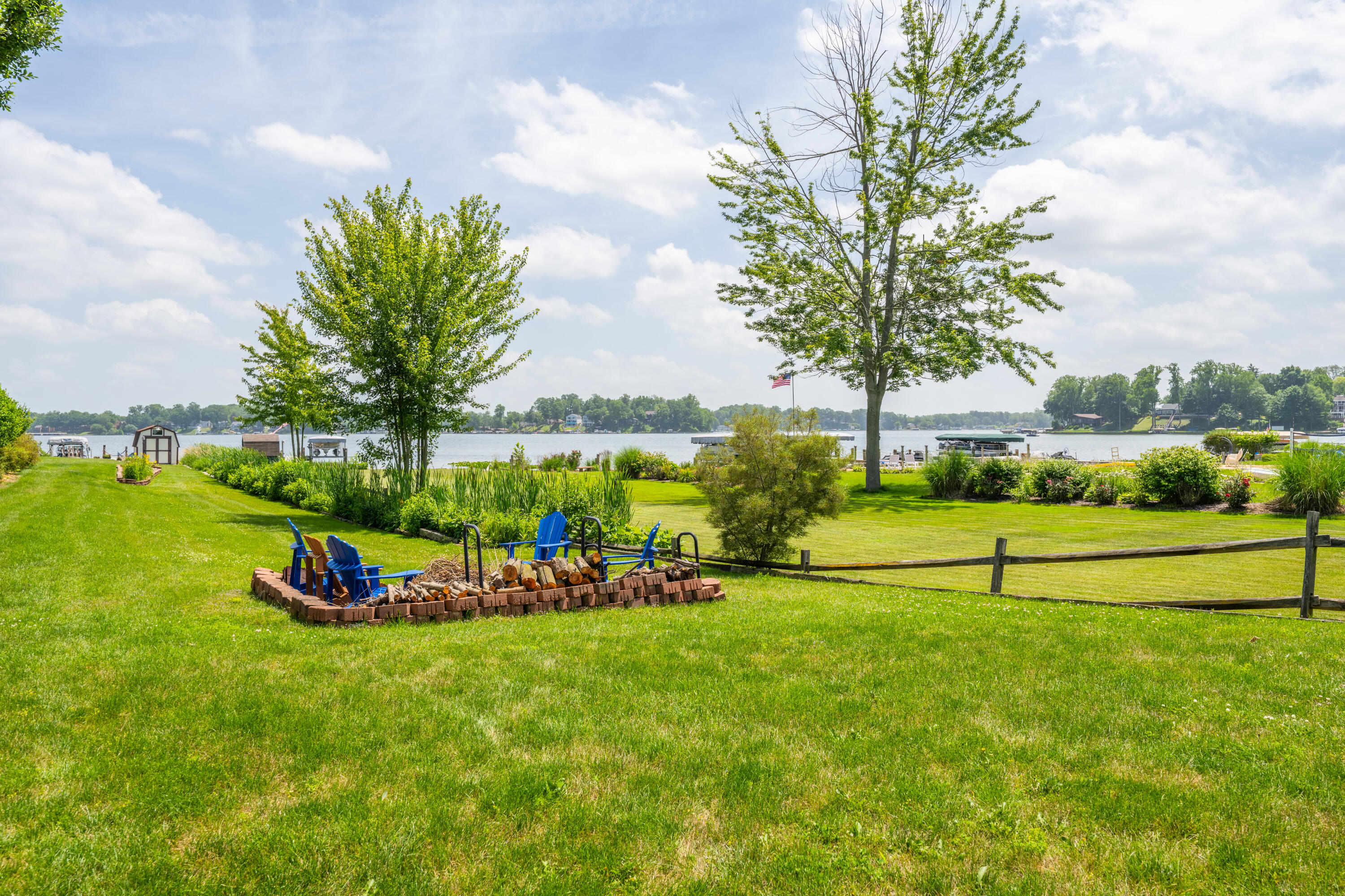 5791 Beech Street Coloma MI 49038