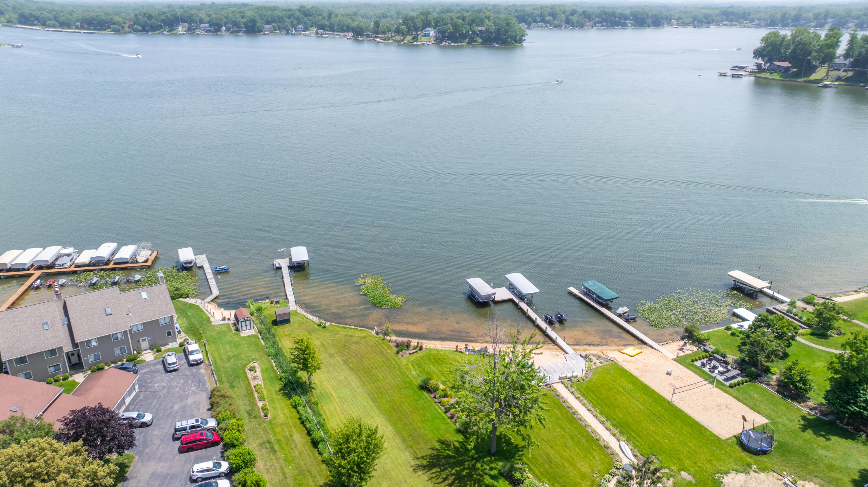 5791 Beech Street Coloma MI 49038