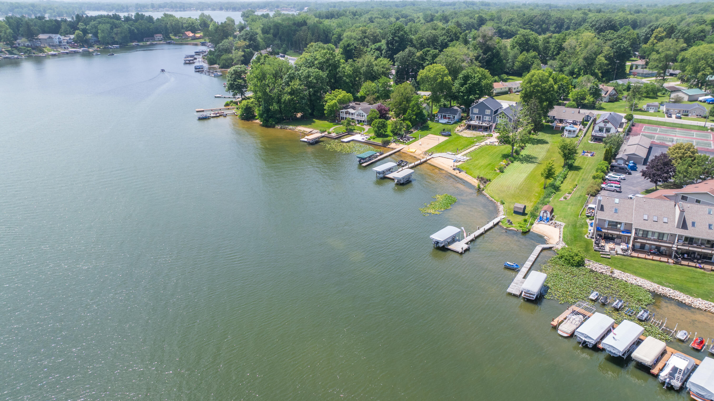 5791 Beech Street Coloma MI 49038