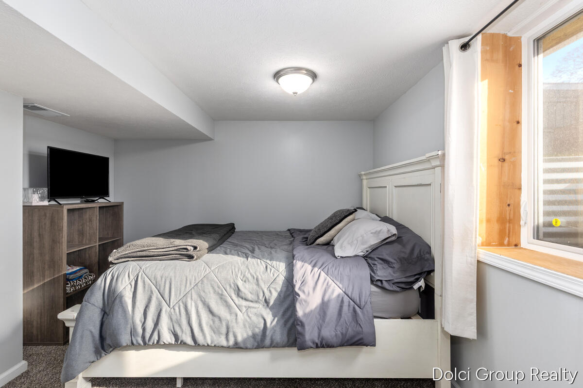 5500 Averill Avenue SW Grand Rapids MI 49548