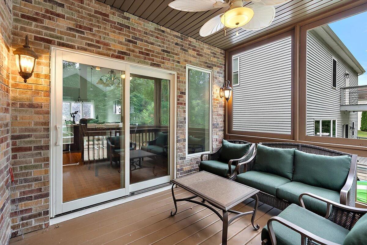 626 Swan River Drive Benton Harbor MI 49022