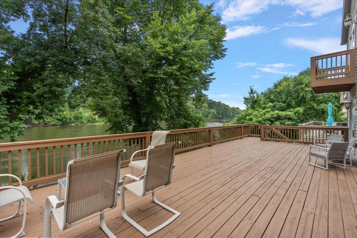626 Swan River Drive Benton Harbor MI 49022